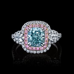 Super Unique GIA certified 2.02ct Fancy Intense Bluish Green Diamond Ring