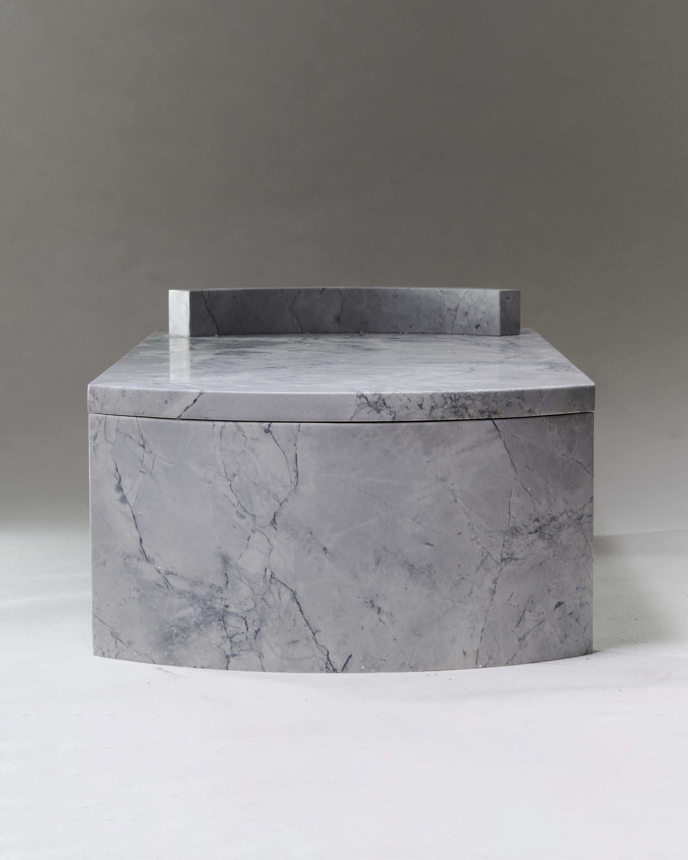 Mesa de centro de mármol superblanco π 01 de Atelier Dutré Posmoderno en venta
