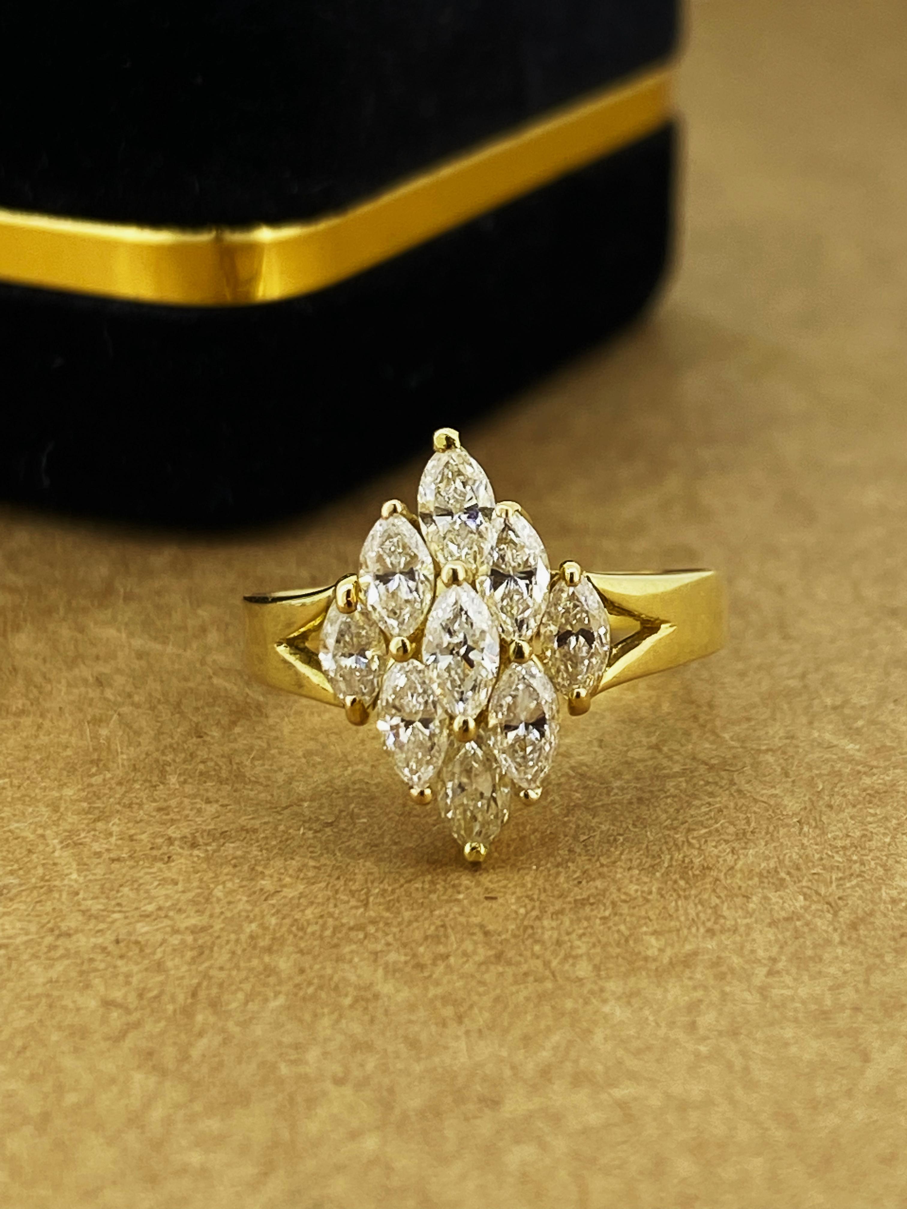 Women's Superb 1.20ct Marquise Cut Diamond Cluster Rhombus Ring in 18K Yellow Gold For Sale