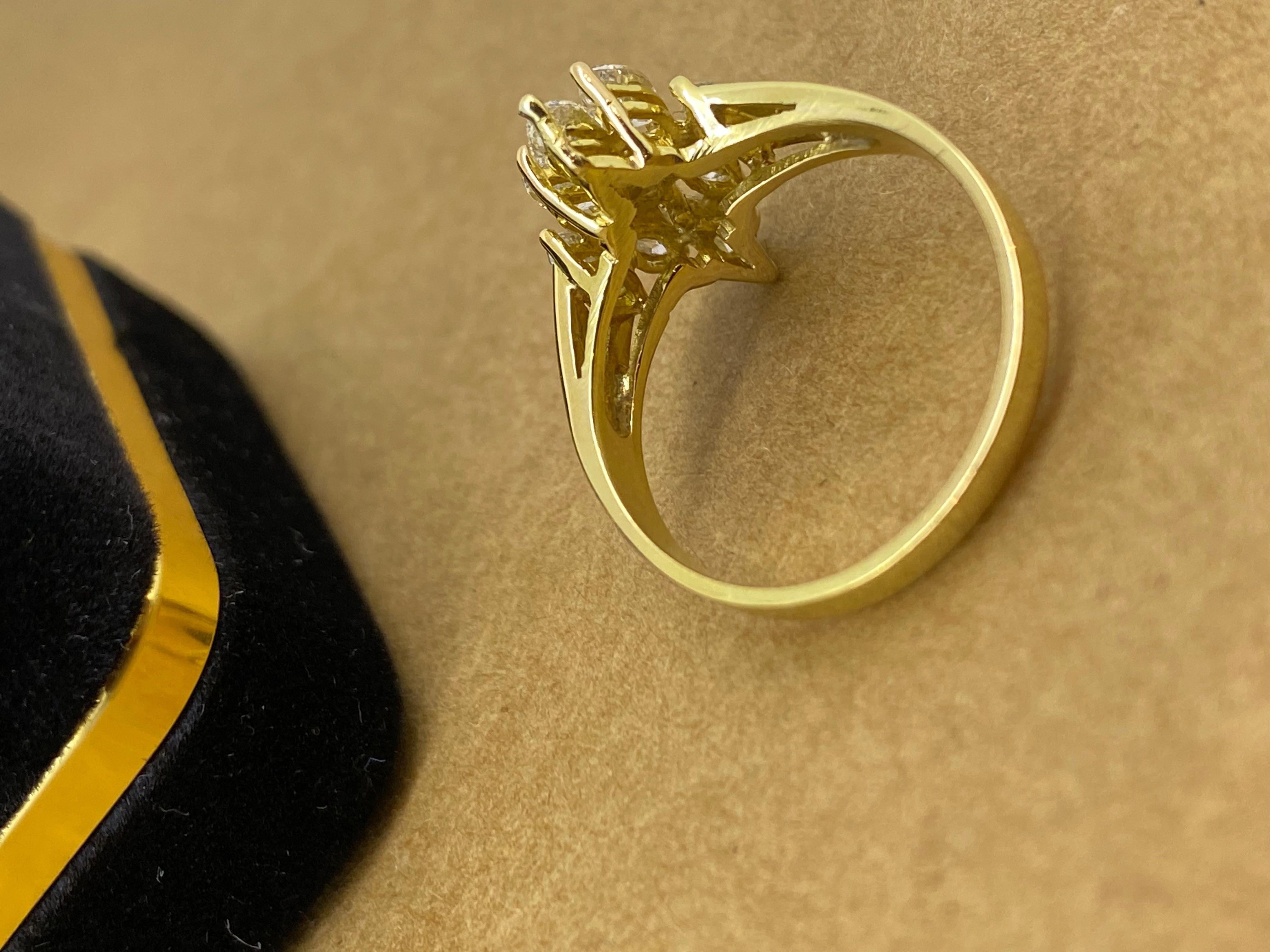 Superb 1.20ct Marquise Cut Diamond Cluster Rhombus Ring in 18K Yellow Gold For Sale 1
