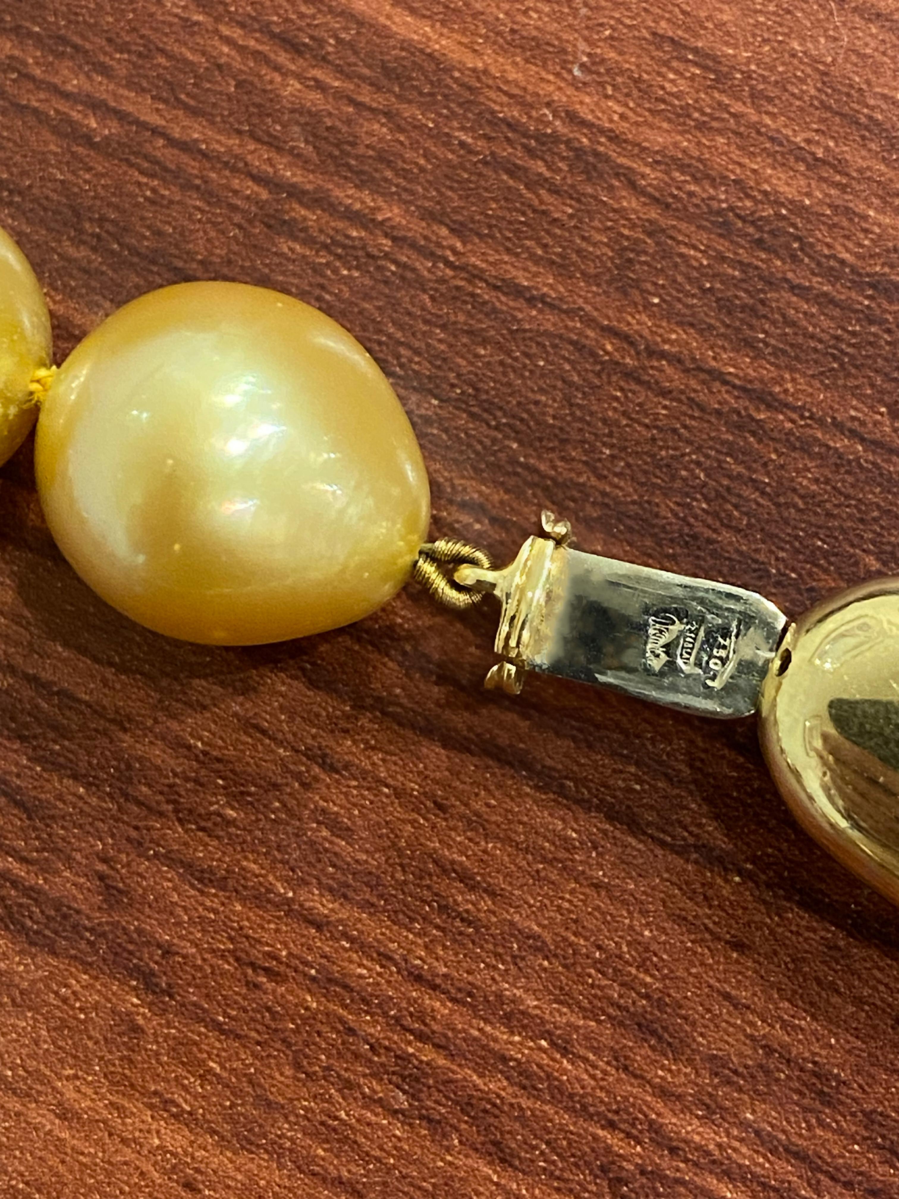 Hervorragende 13 - 16 mm Südsee-Gold-Halskette mit hohem Lüster und Perlen. Wert in Höhe von28900 $. 3