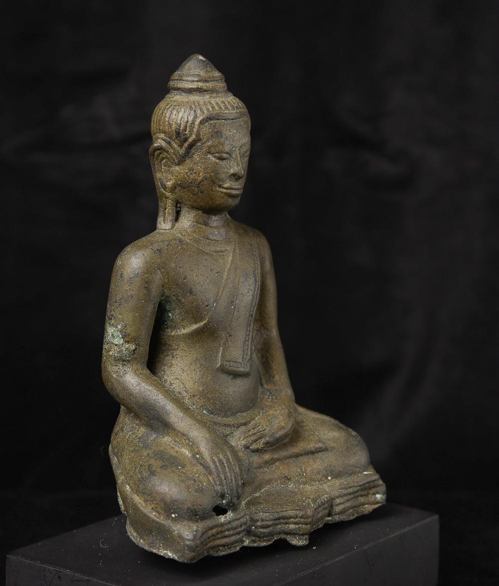 Superbe bouddha thaïlandais du 13e siècle. 10077 État moyen - En vente à Ukiah, CA