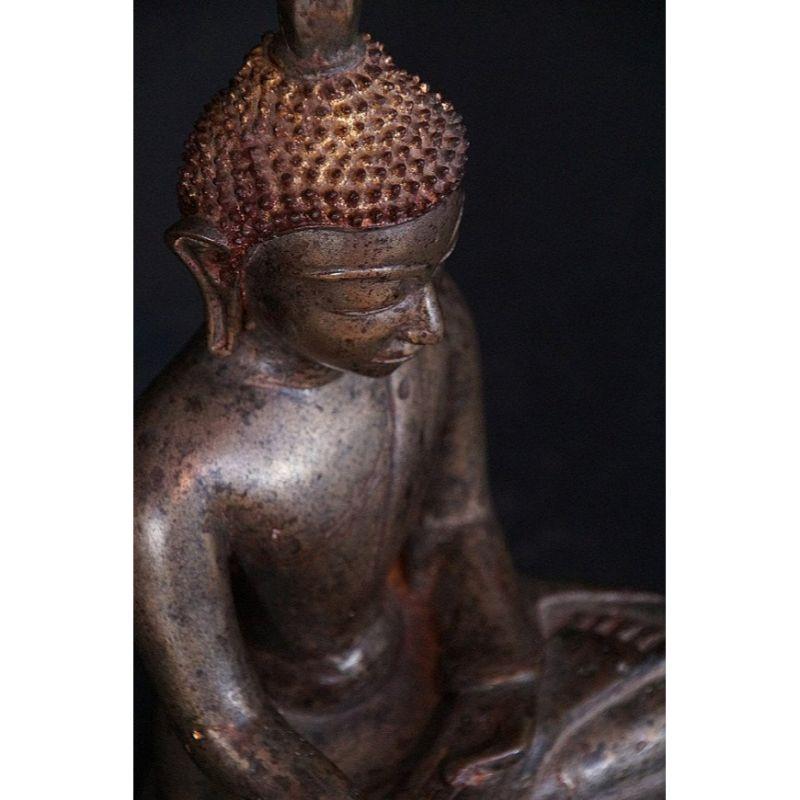 Superb. 14-15th century Toungoo Buddha from Burma For Sale 4
