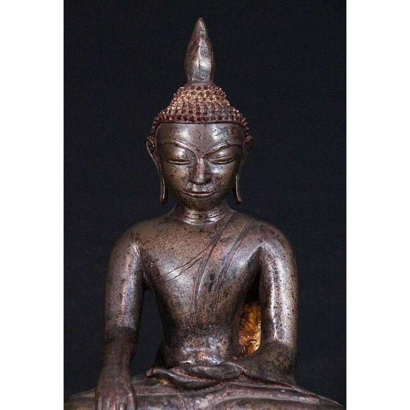 Bronze Superb. 14-15th century Toungoo Buddha from Burma For Sale