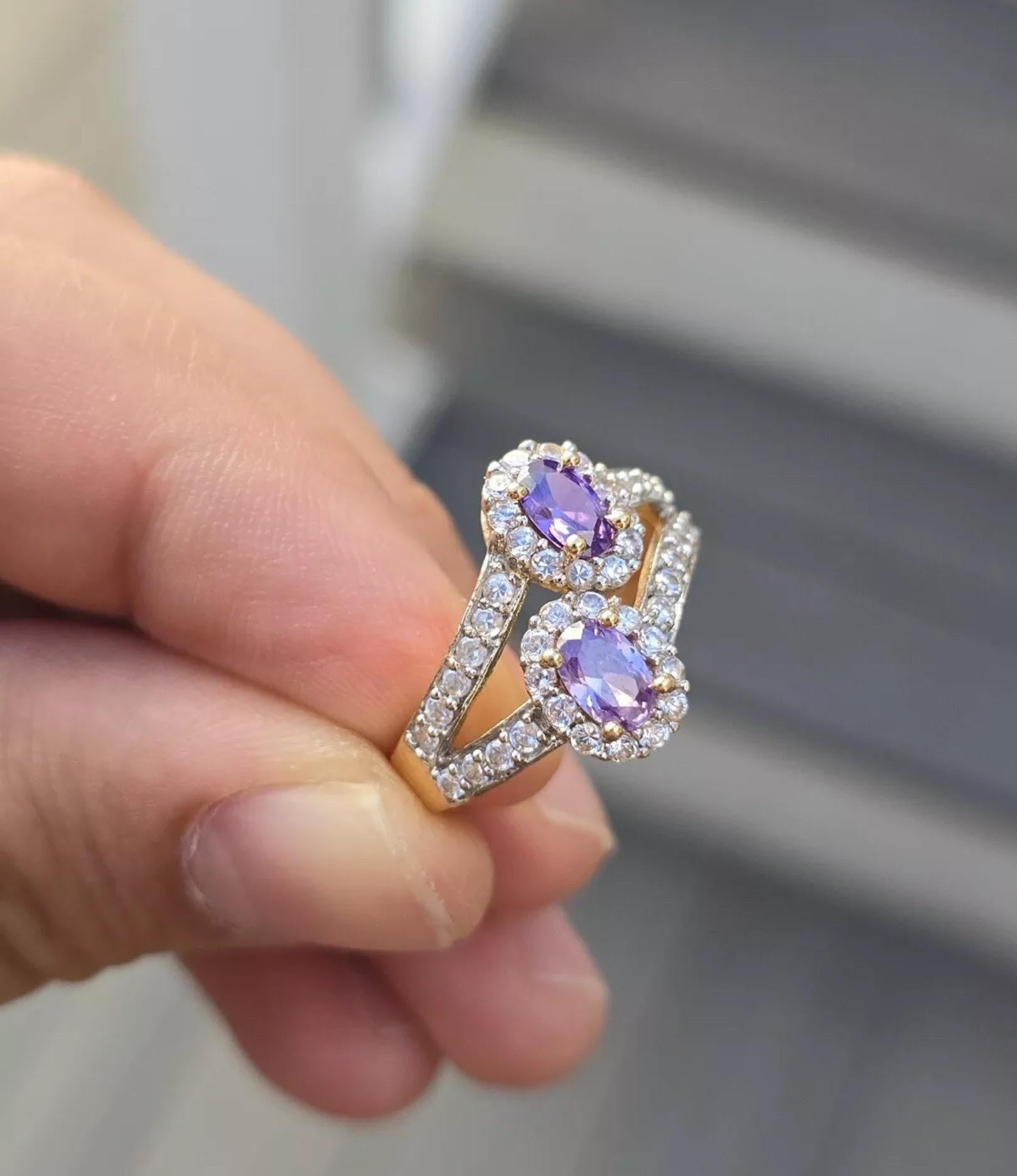 Superb 14K Yellow Gold Amethyst & White Stone Ring In Good Condition In Media, PA
