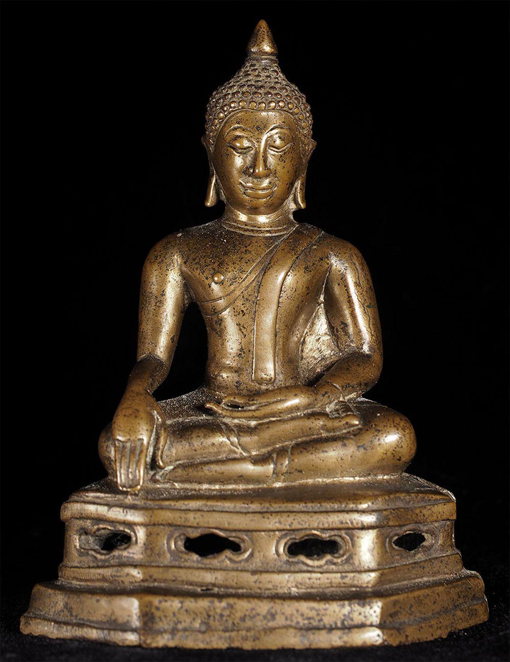 Cast Superb 15/16th C Northern Thai Bronze Buddha, 8491 For Sale