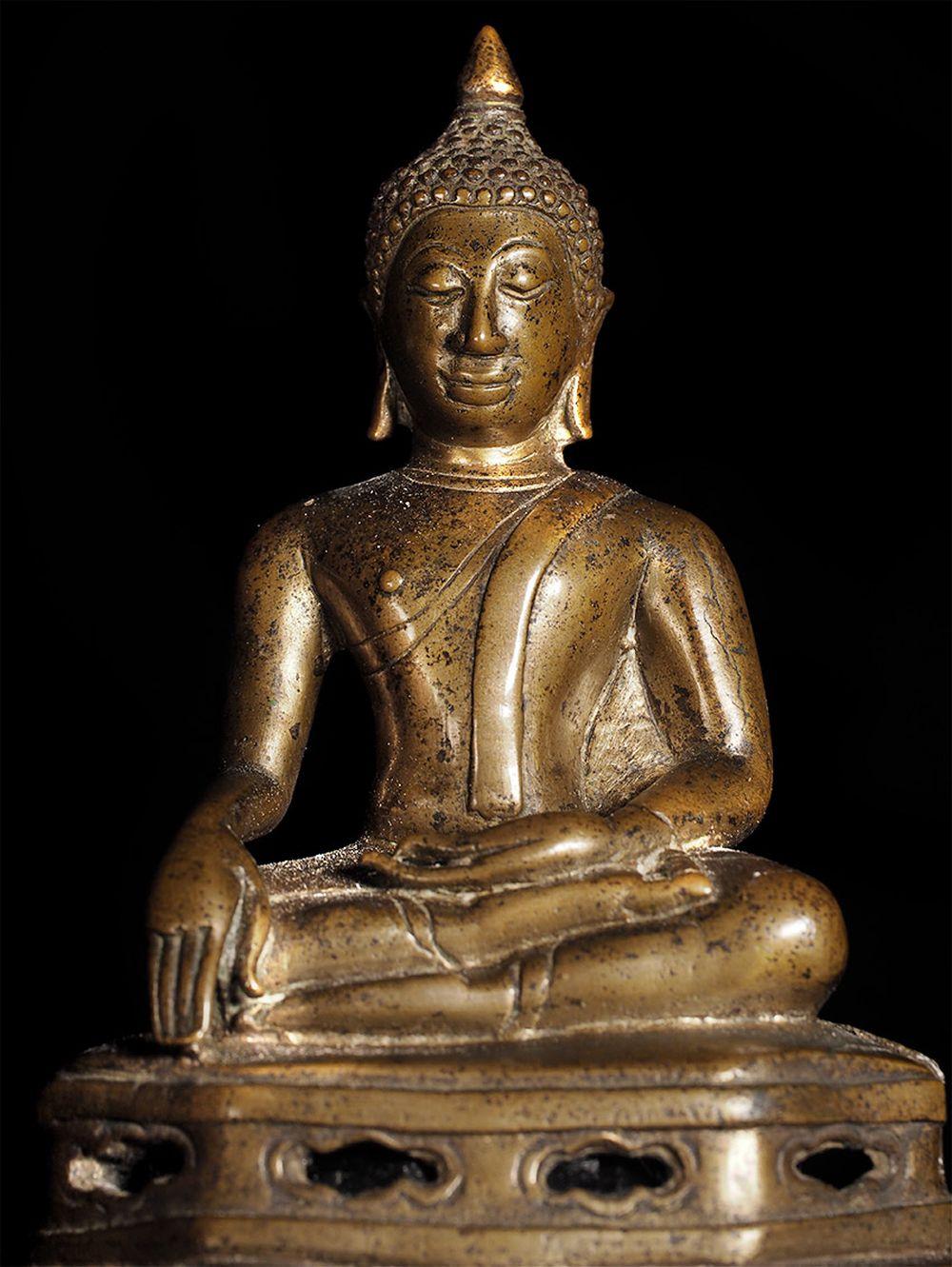 Superb 15/16th C Northern Thai Bronze Buddha, 8491 For Sale 3
