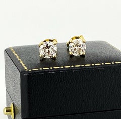 Hervorragende 1,60 Karat (Gesamt) Diamant-Ohrstecker im alteuropäischen Schliff aus 18 Karat Gelbgold