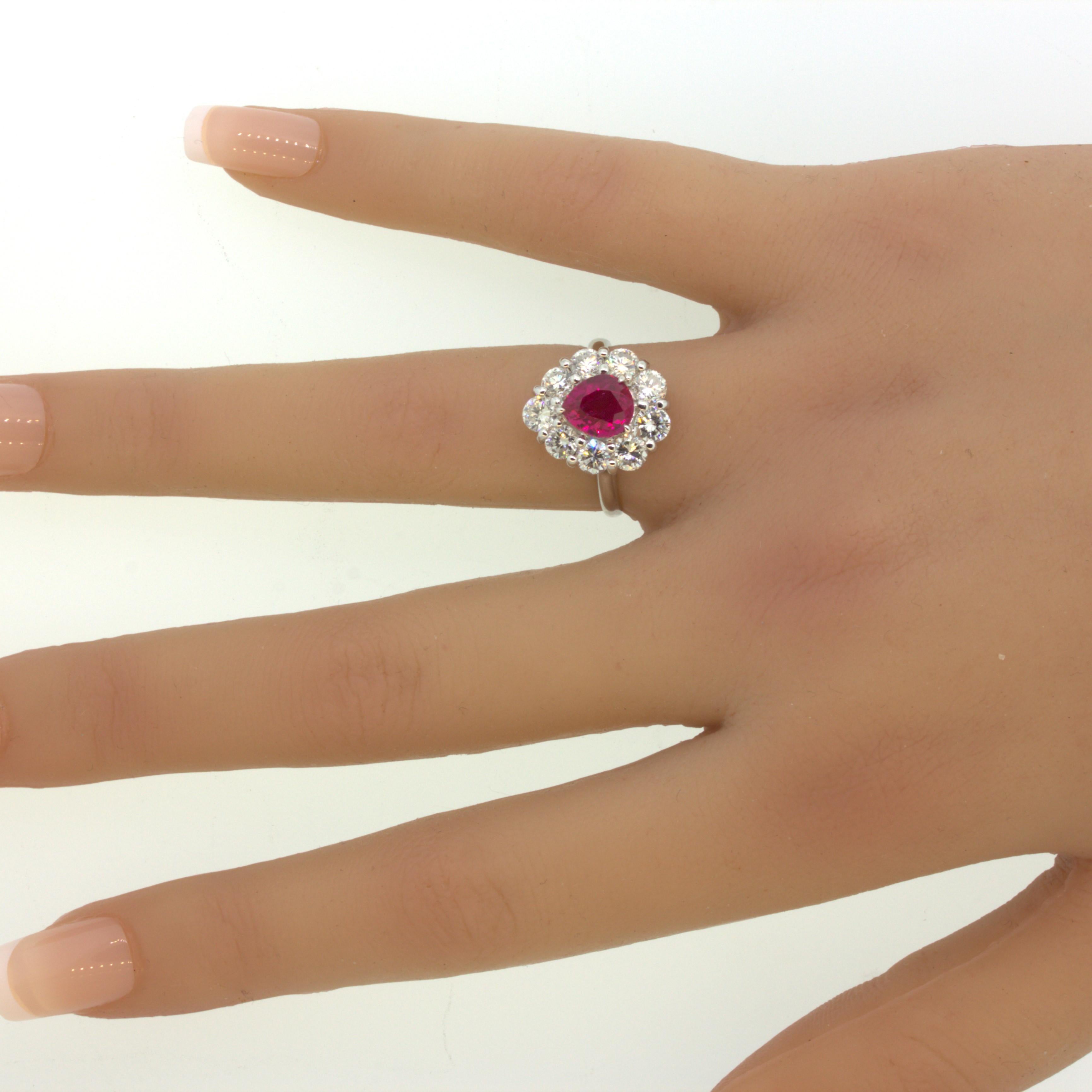 Superb 1.79 Carat Burmese Ruby Diamond Platinum Ring, GIA Certified For Sale 7