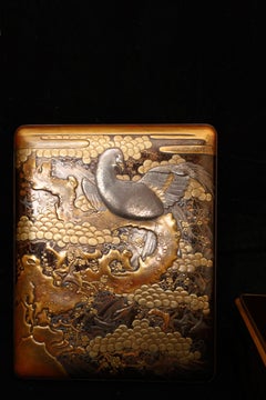 Superb 18th–19th century Japanese lacquered paper box (kobako)