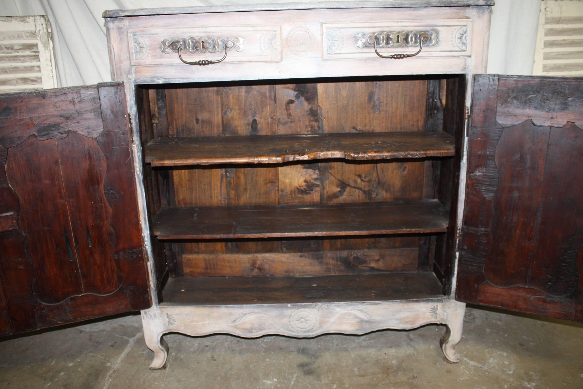 Superb 18th Century French Buffet For Sale 10