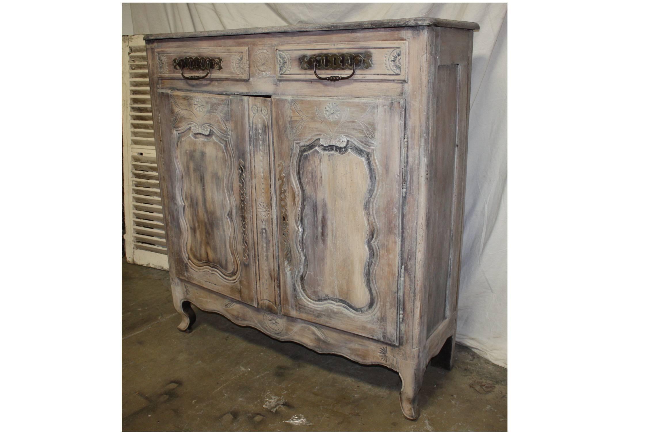 Superb 18th Century French Buffet In Good Condition For Sale In Stockbridge, GA