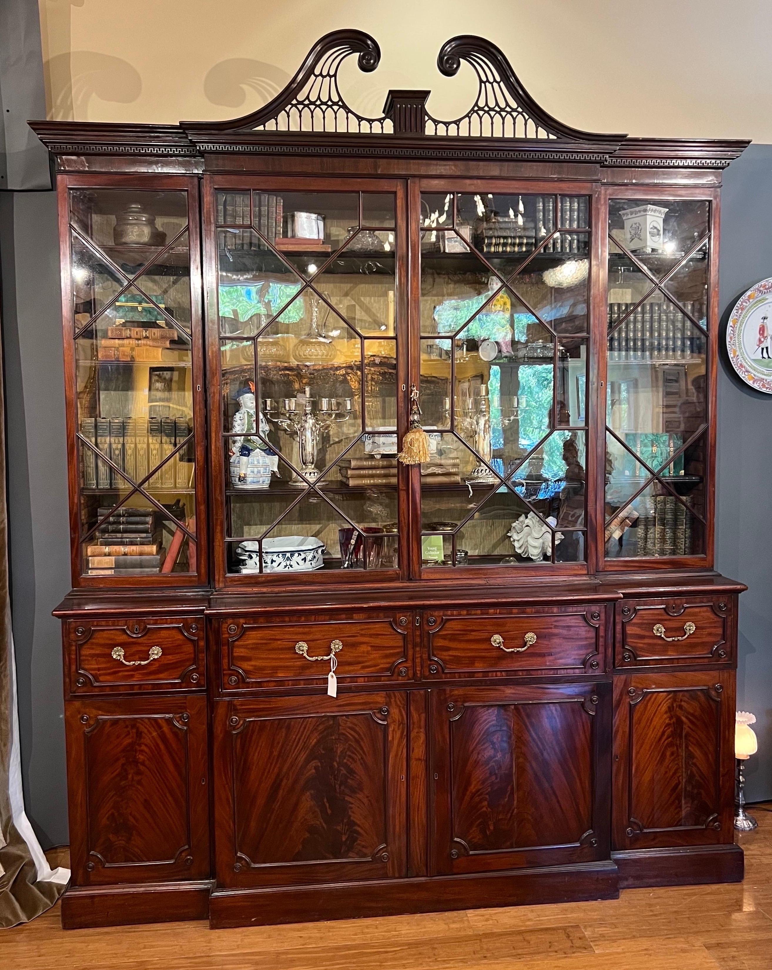 English Superb 18th century Georgian Mahogany Breakfront Secretary Bookcase   For Sale