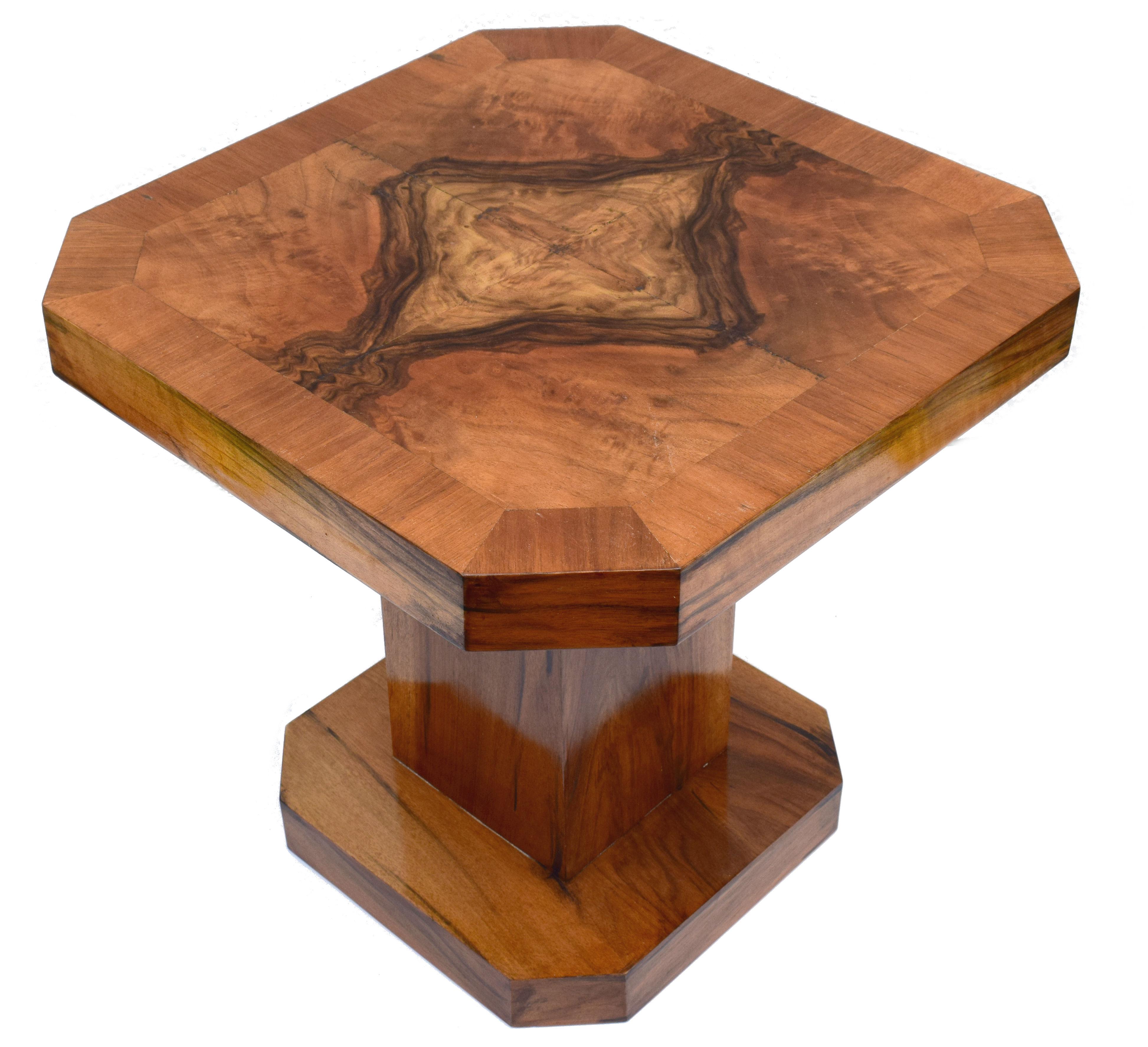 Superb 1930s Art Deco Coffee Table 1