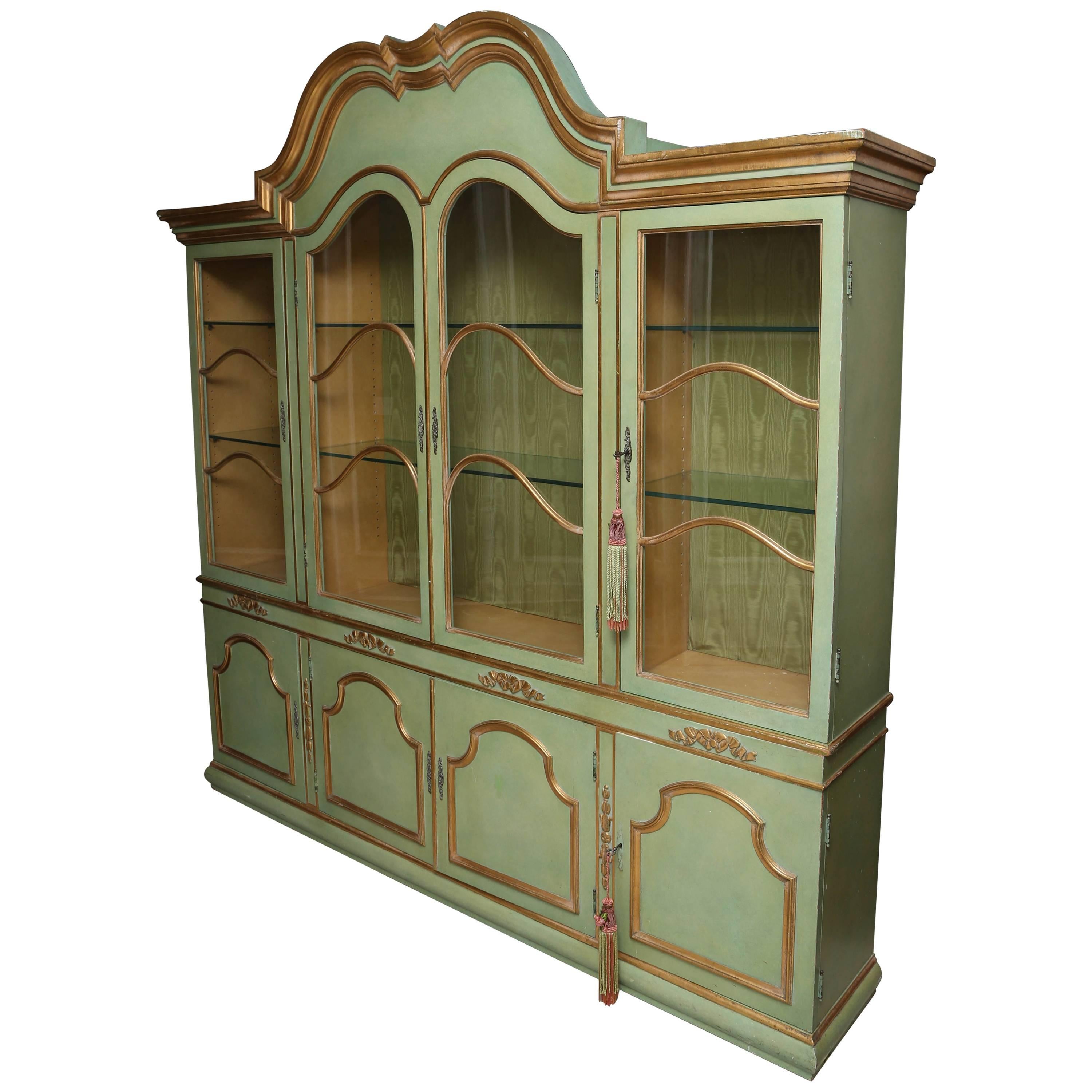 Superb 1950s Italian Baroque Style Parcel Gilt Green Painted Cabinet