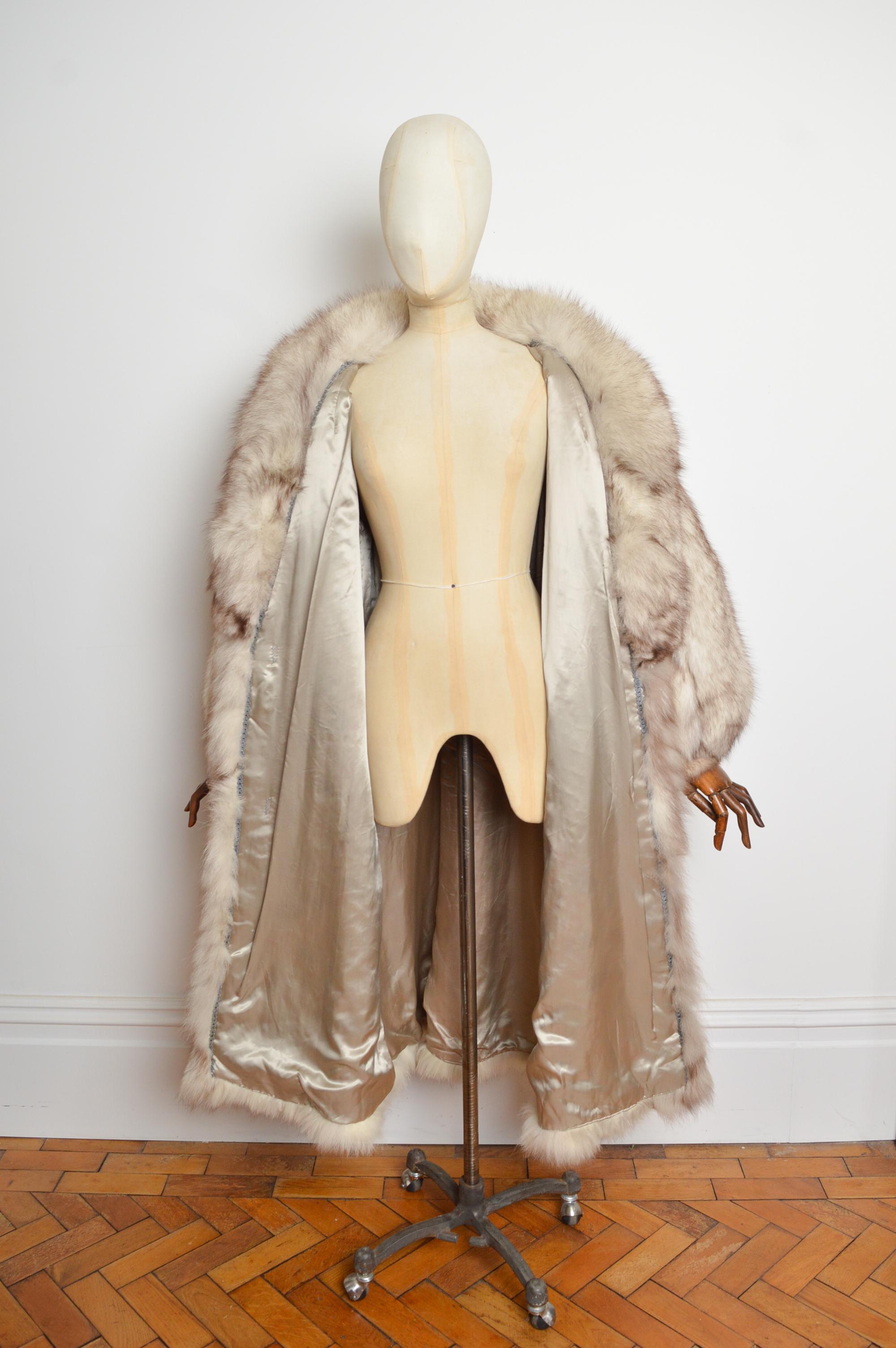 Superbo cappotto vintage anni '80 in pelliccia di volpe artica bianca a tutta lunghezza in vendita 10