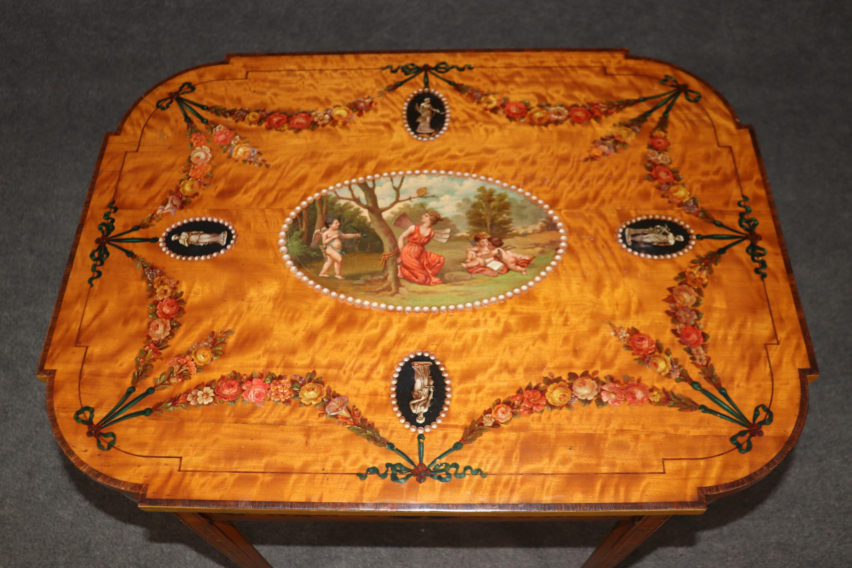 Anglais Superbe table centrale anglaise du 19ème siècle décorée de peinture Adams en bois de citronnier en vente