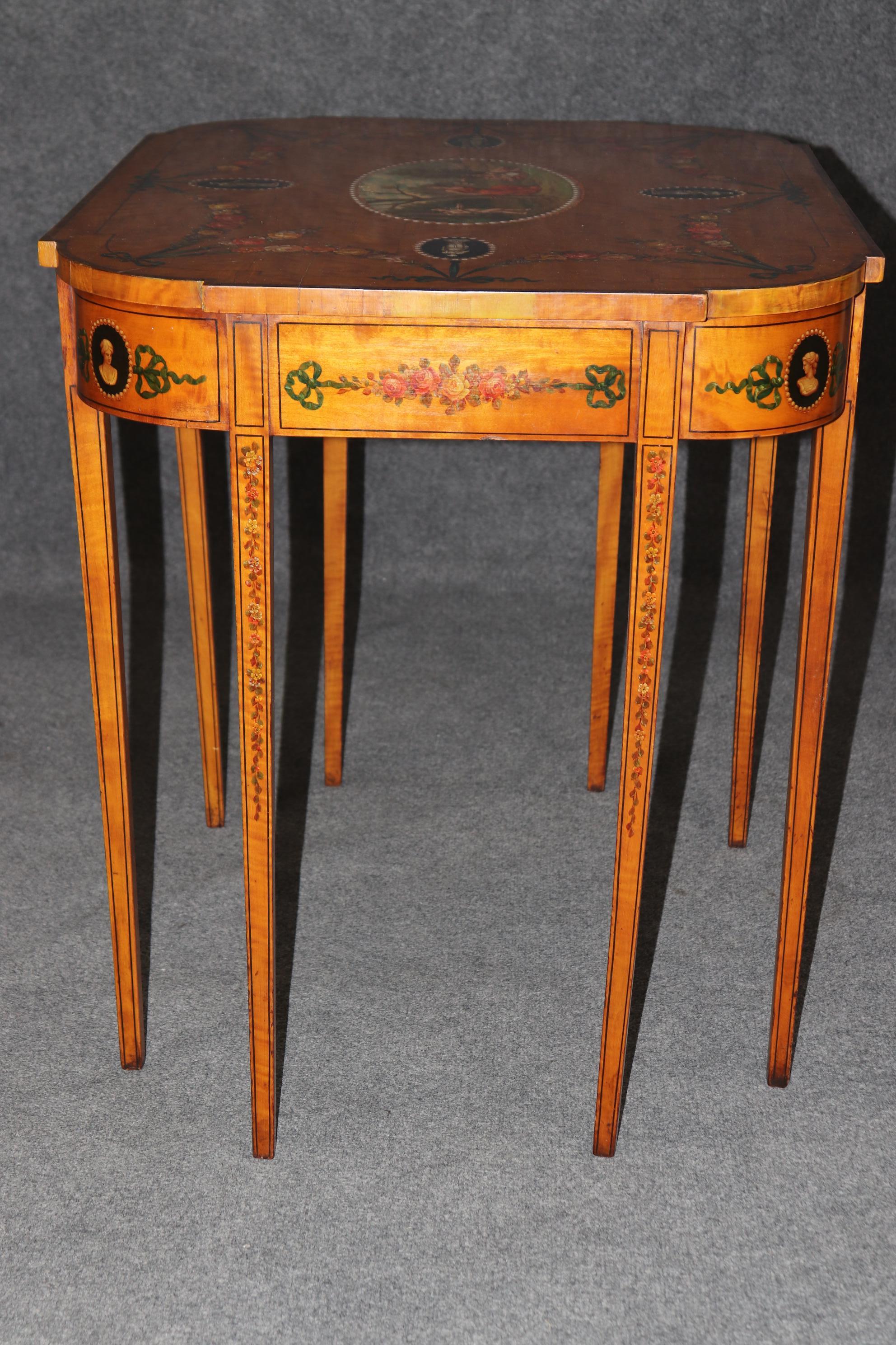 Superbe table centrale anglaise du 19ème siècle décorée de peinture Adams en bois de citronnier en vente 2