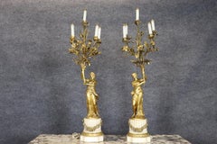 Magnífico Candelabro de Bronce Dorado Francés del Siglo XIX con Figuras de Doncellas