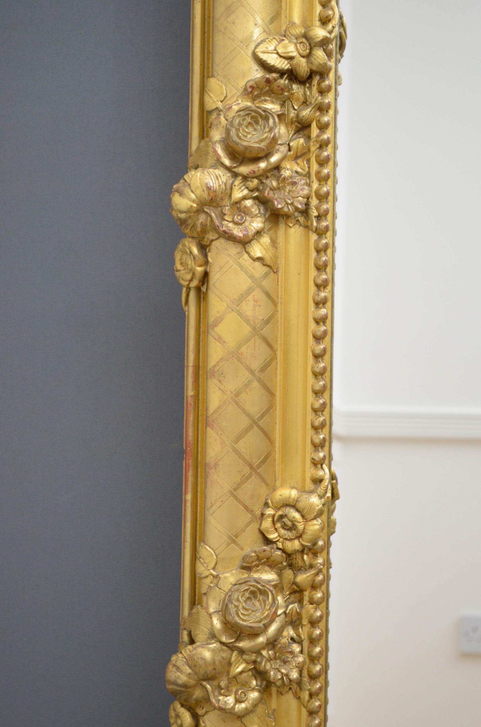 French Superb 19th Century Giltwood Mirror