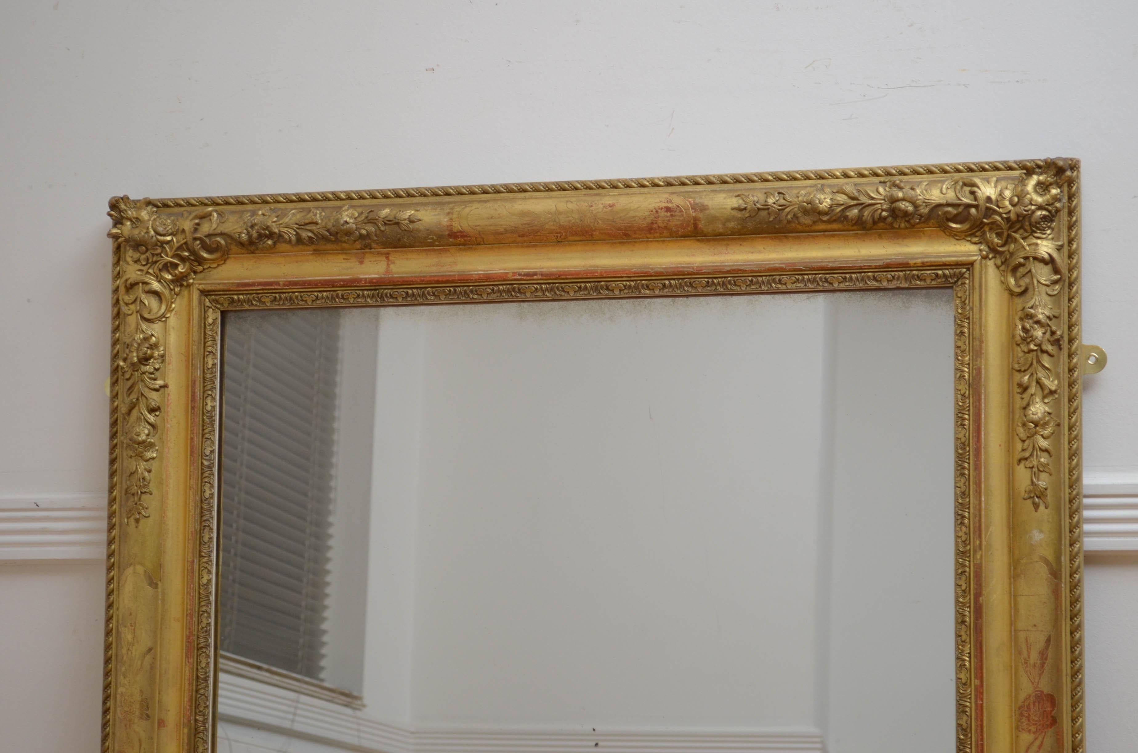 Superb 19th Century Giltwood Wall Mirror 3