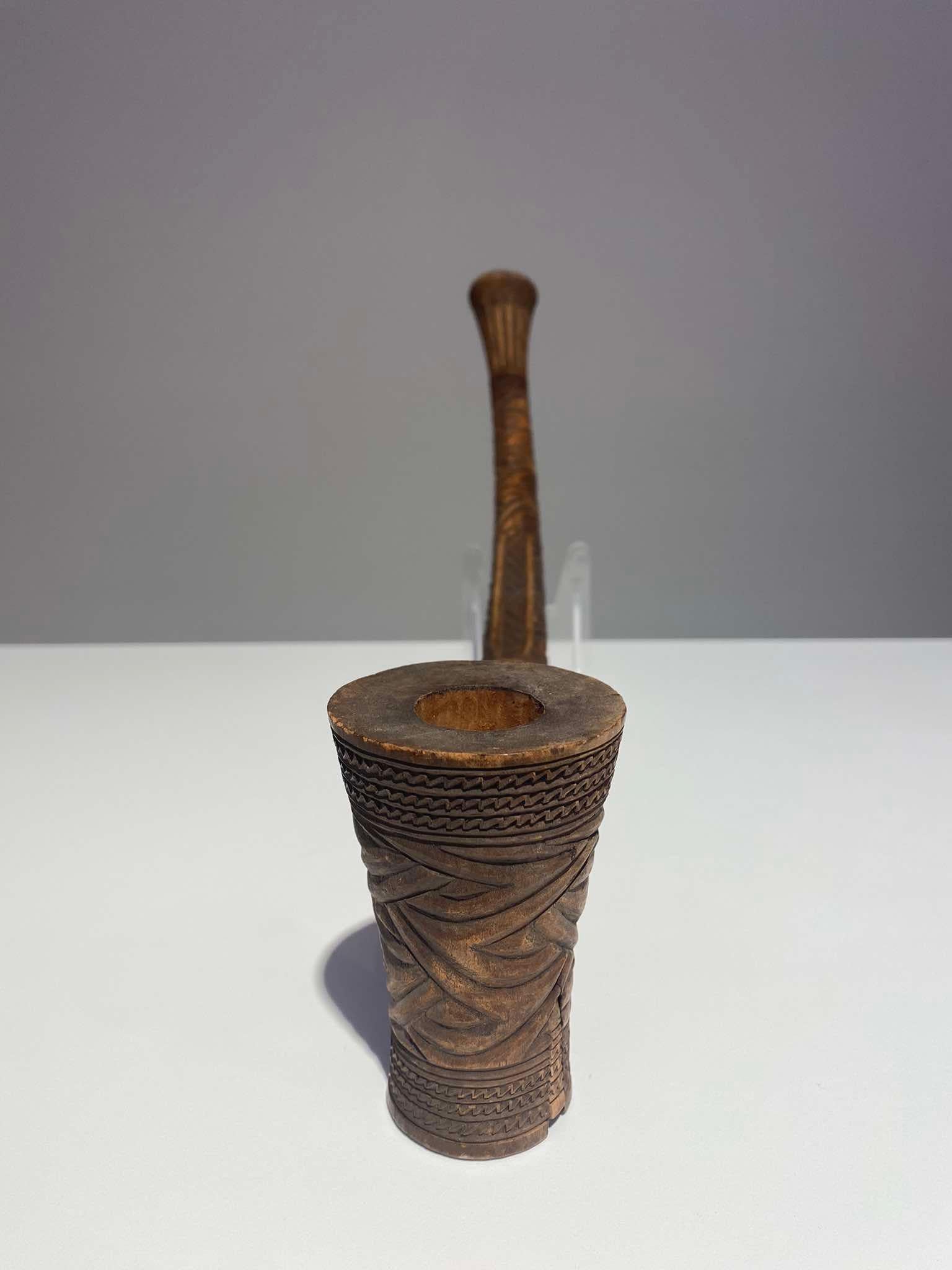 Magnífica pipa Kuba del siglo XIX RD del Congo Arte africano Kasaï en venta 2