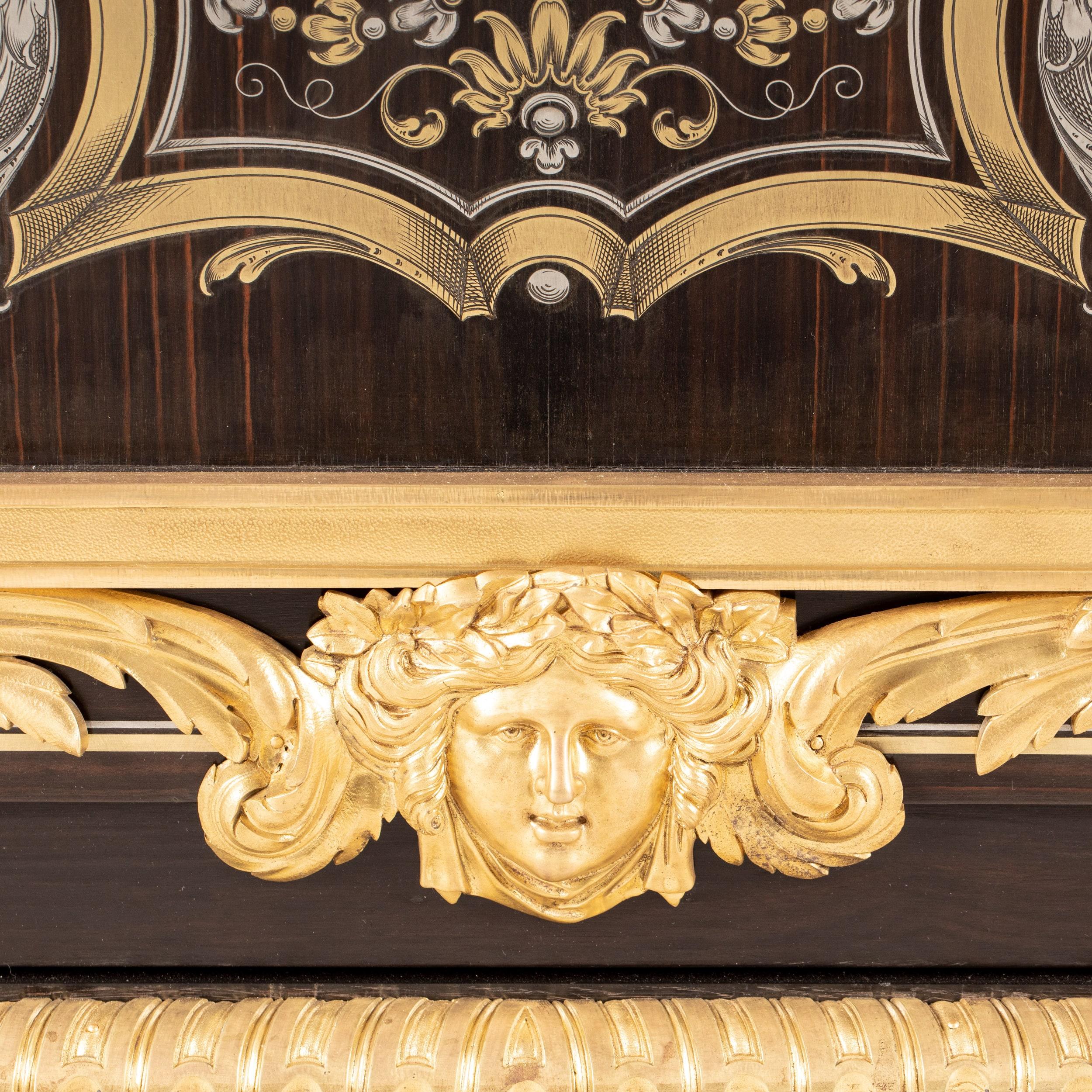 Hervorragender Intarsienschrank aus dem 19. Jahrhundert in Louis XIV.-Manier im Angebot 5