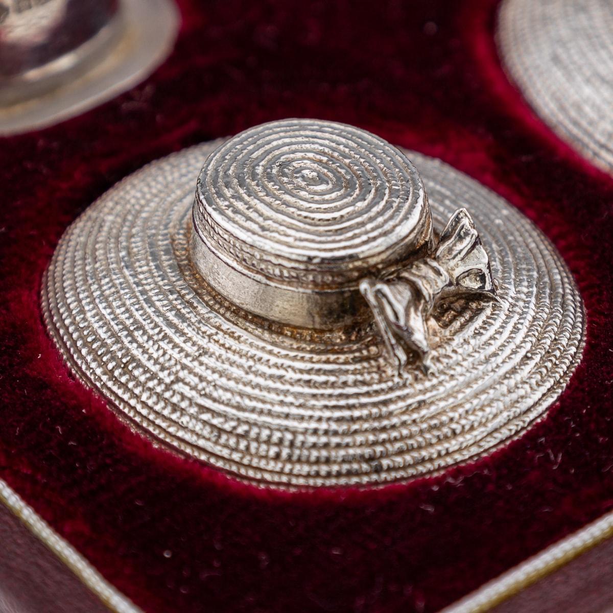 Hervorragendes Set von sechzehn Menu-Haltern aus massivem Silber des 20. Jahrhunderts, Asprey & Co, ca. 1990 im Angebot 8
