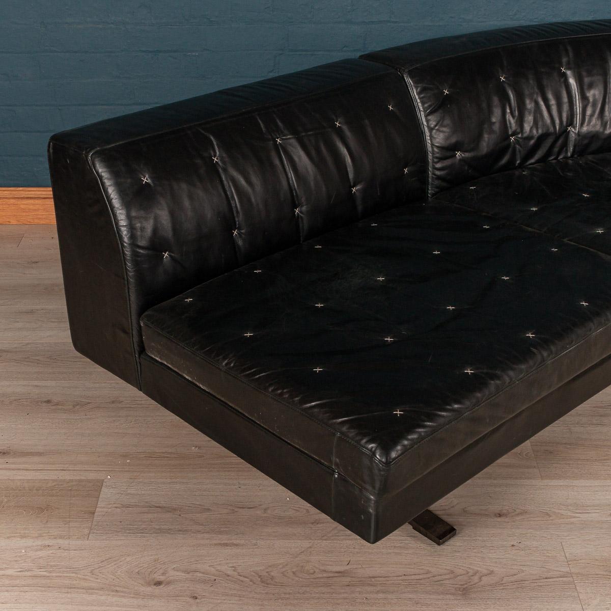 Superb 21st Century Italian Three-Seat Leather Sofa By Poltrona Frau In Good Condition In Royal Tunbridge Wells, Kent