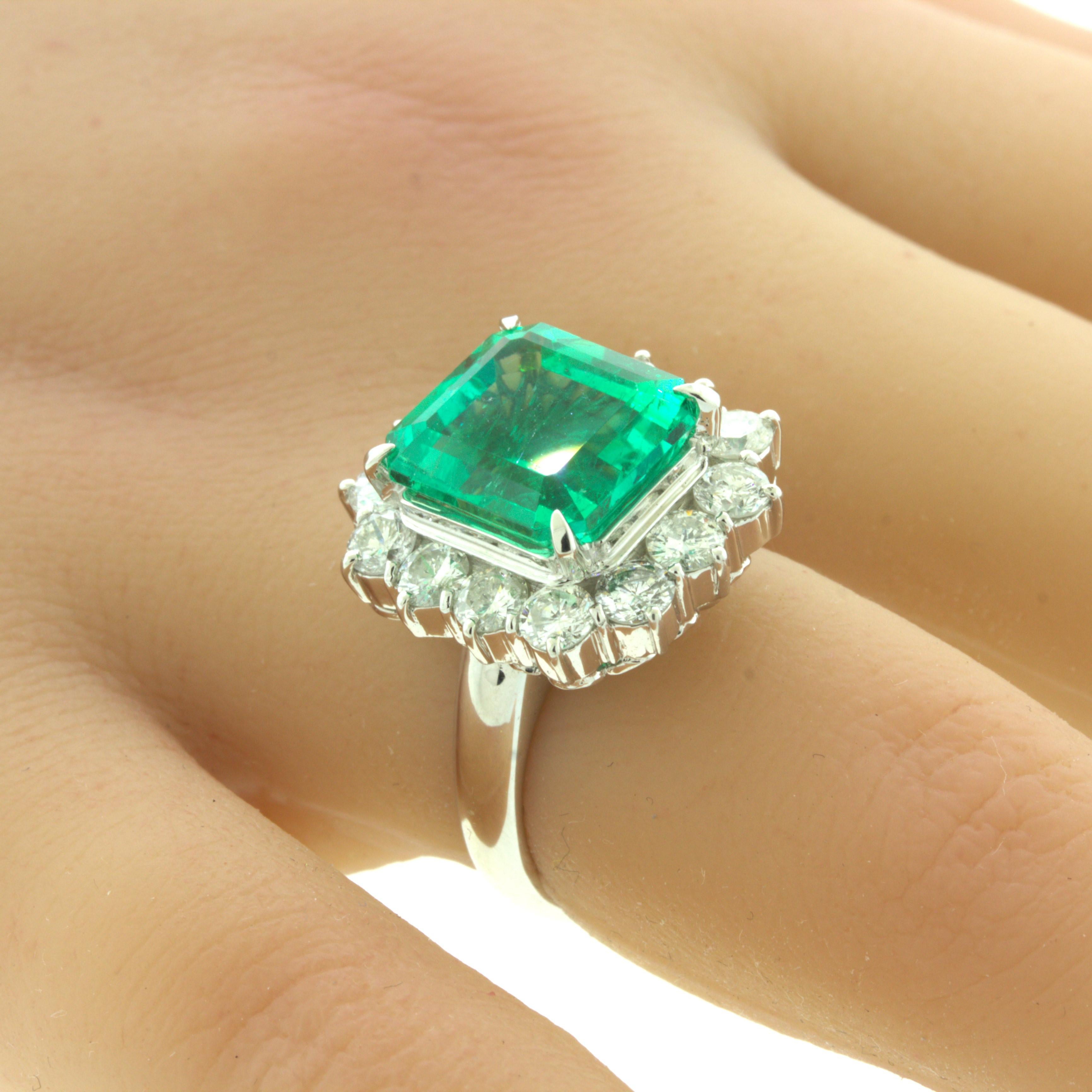 Women's Superb 6.12 Carat Colombian Emerald Diamond Platinum Ring, GIA Certified