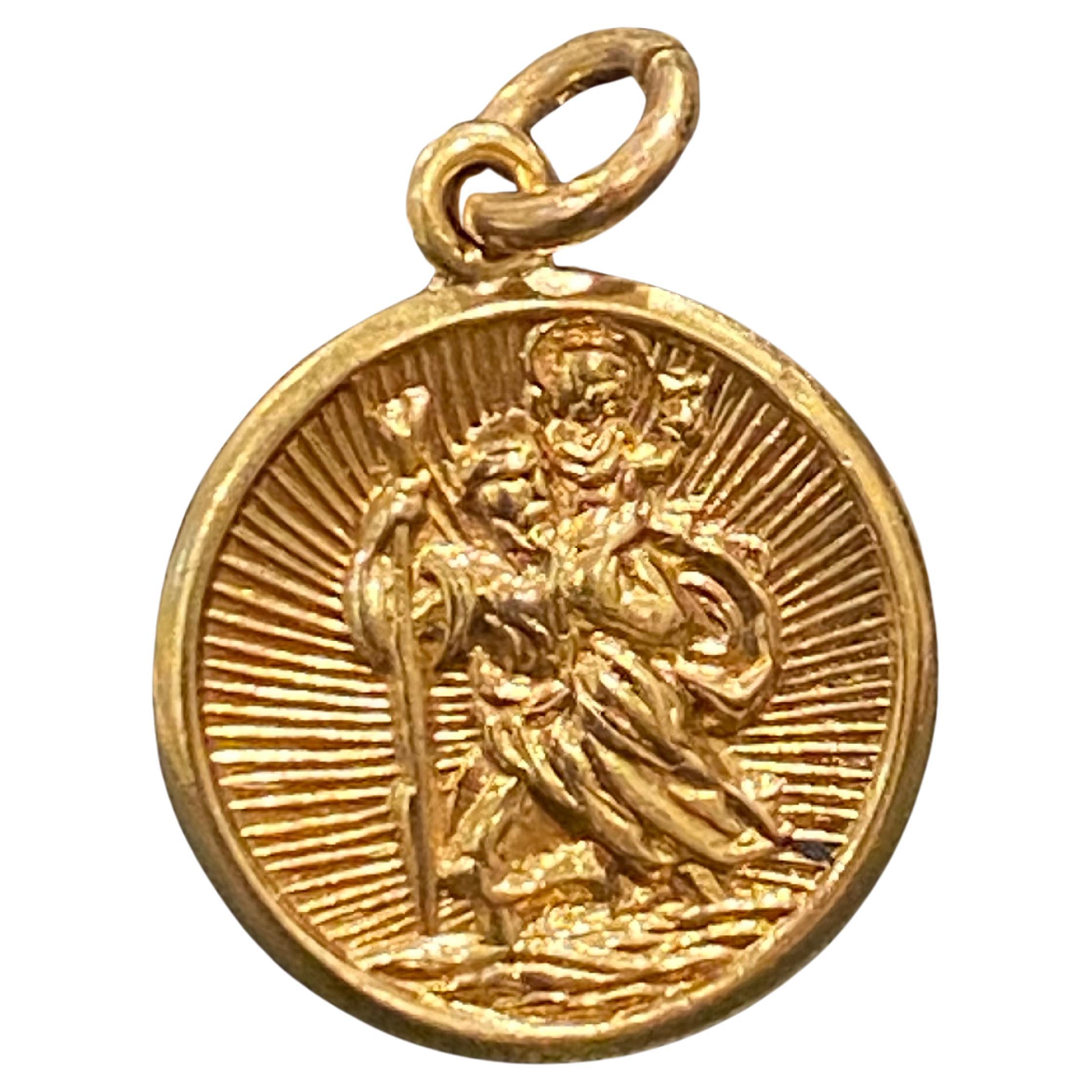 Superb 9K Yellow Gold Vintage Poseidon Olympian Coin Charm. England, c1962. For Sale