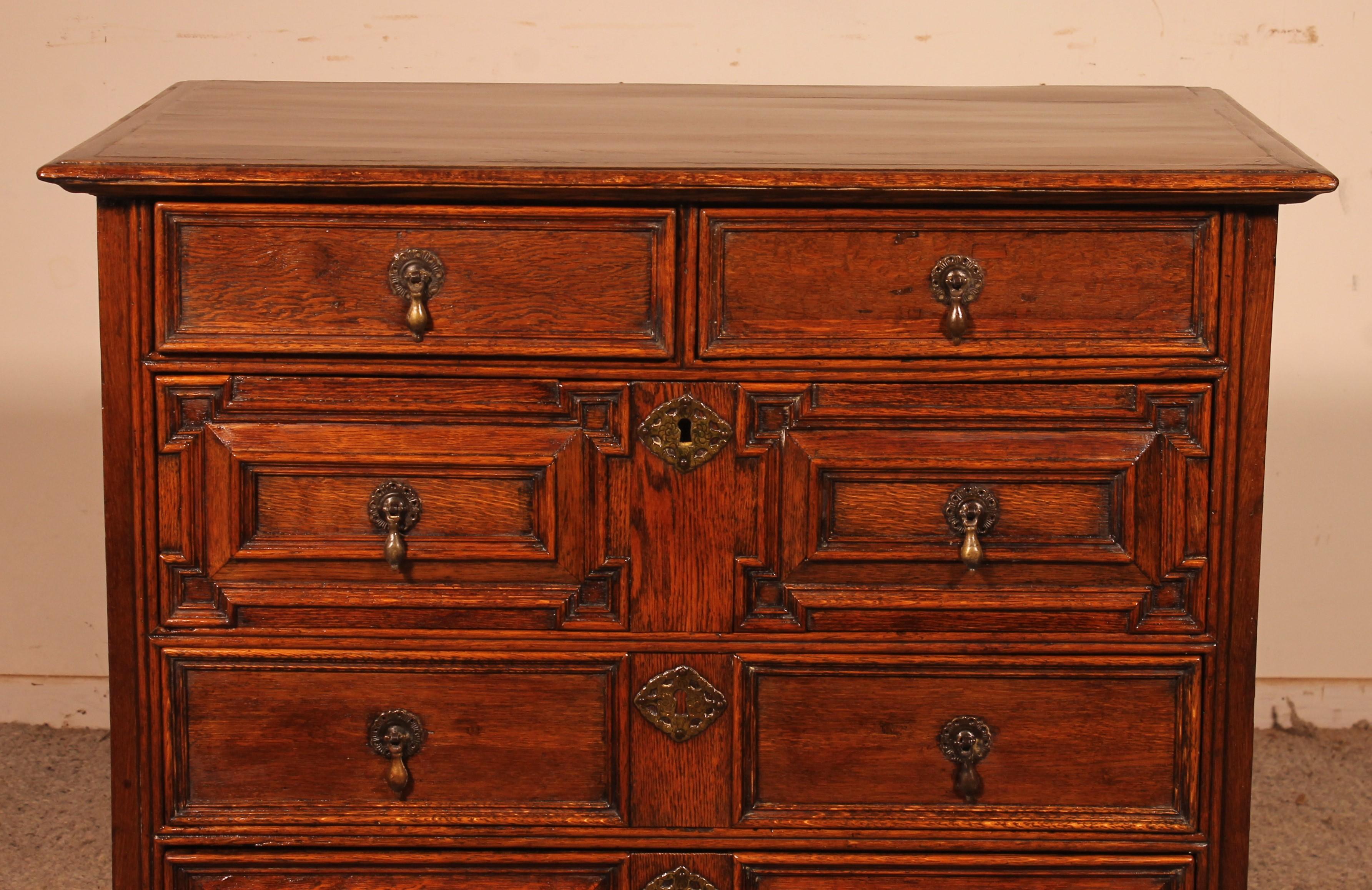 British Superb and Rare Jacobean Chest of Drawers from the 17th Century from England Sma
