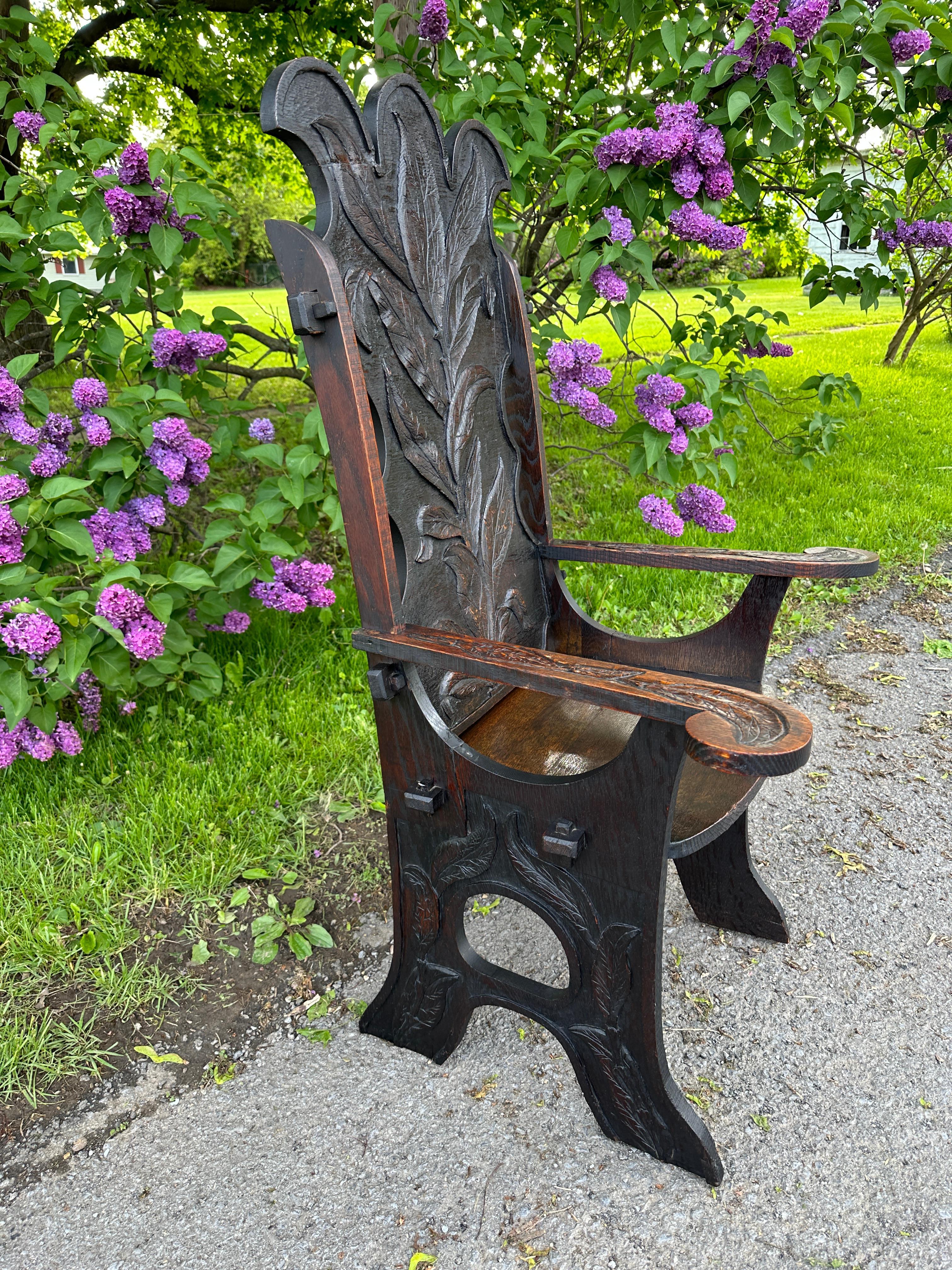 Antiker Arts and Crafts „Funky“ aufwändig geschnitzter Stuhl (Stickley-Ära) - 50% OFF im Zustand „Hervorragend“ im Angebot in Shamokin Dam, PA