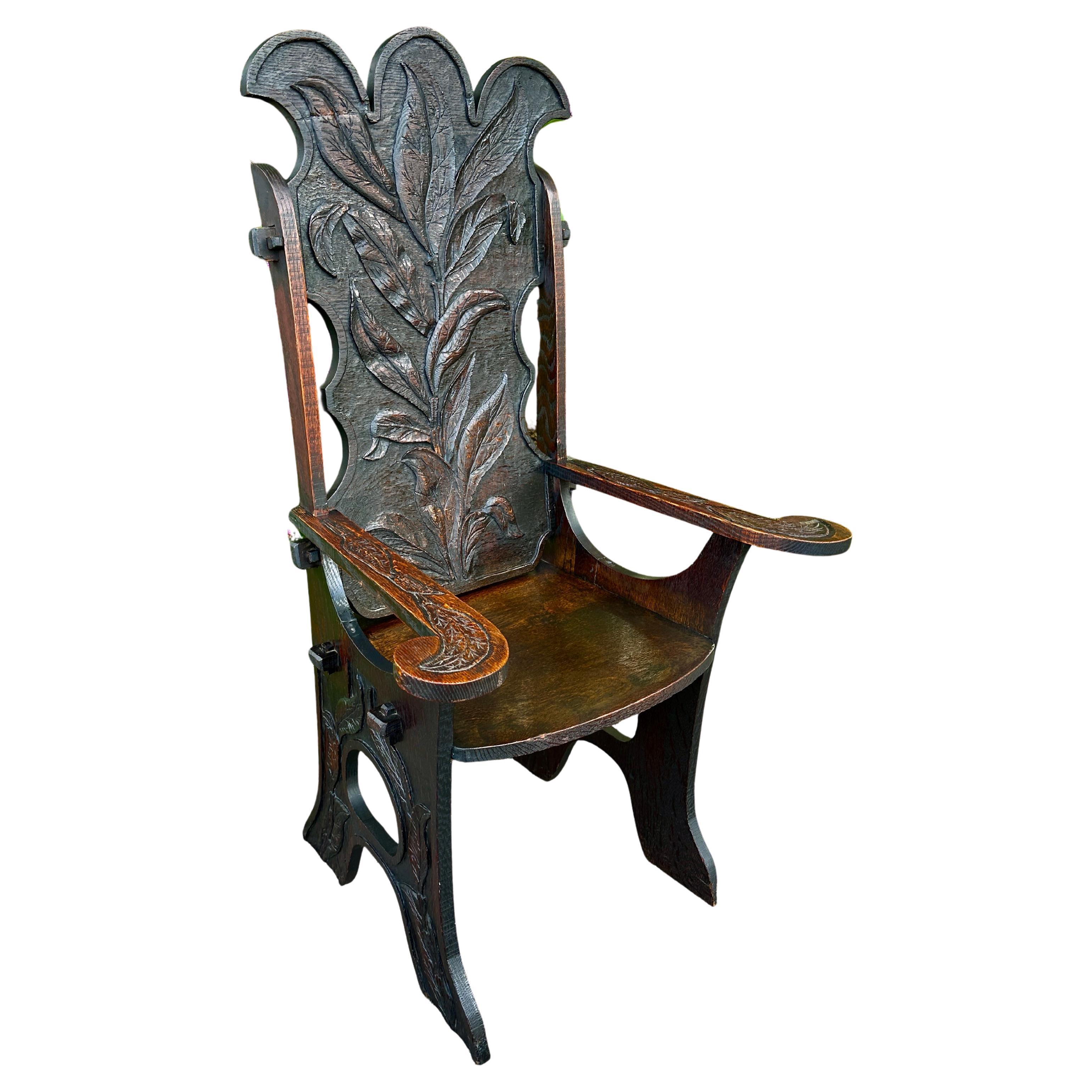 Sedia antica Arts & Crafts "Funky" intricatamente intagliata (epoca Stickley) - 50% OFF