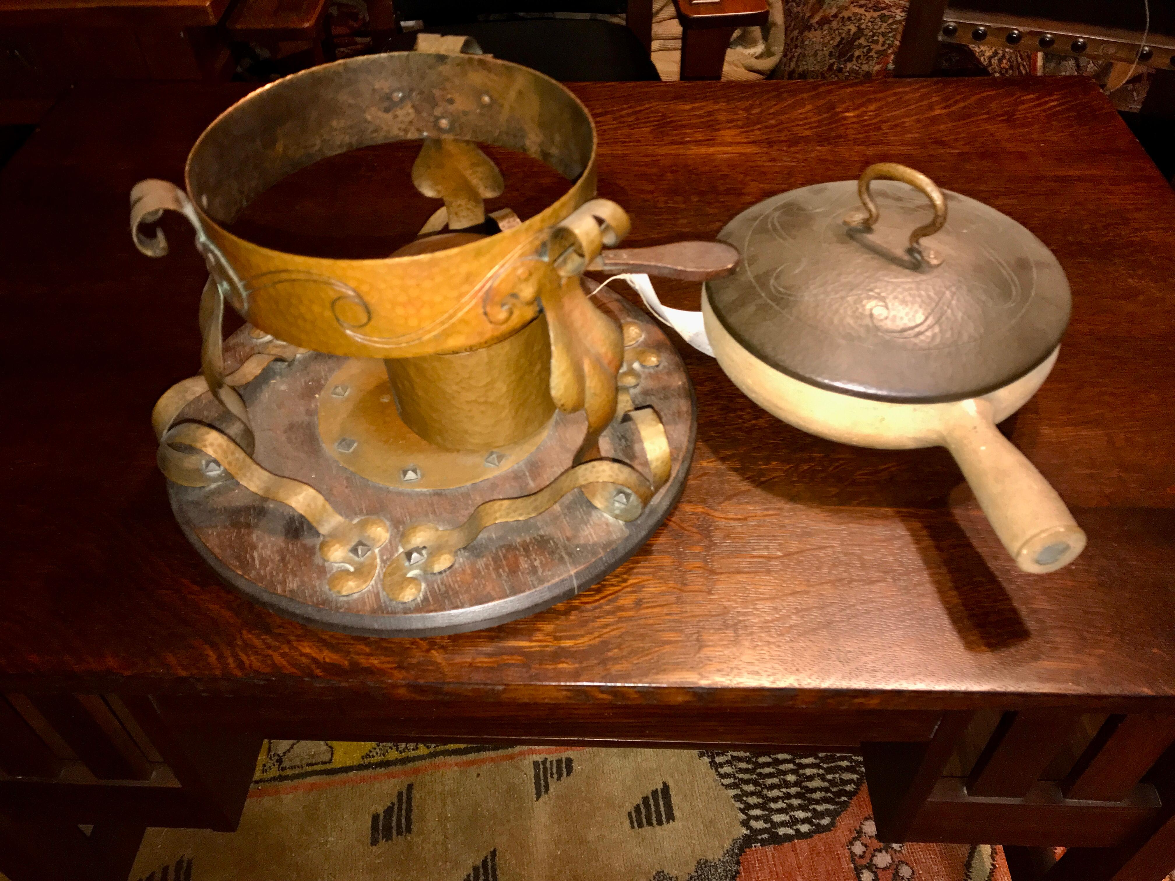 Superbe plat antique Benedict Studio Chafing  l'époque de stickley   W4818 en vente 4