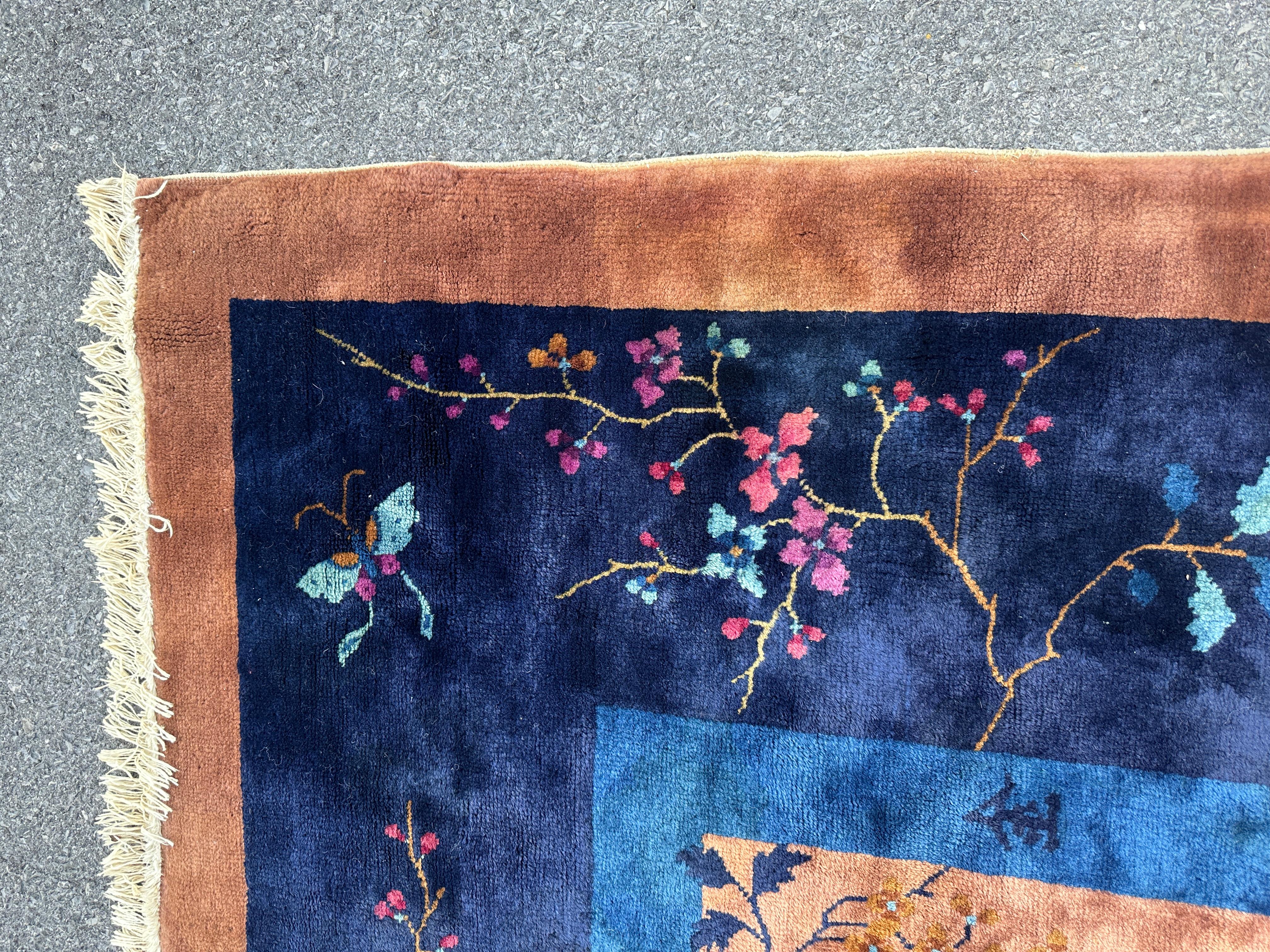 SUPERB Antique Chinese Art Deco Rug circa 1930s    MUST  SELL          MUST SELL In Good Condition For Sale In Shamokin Dam, PA