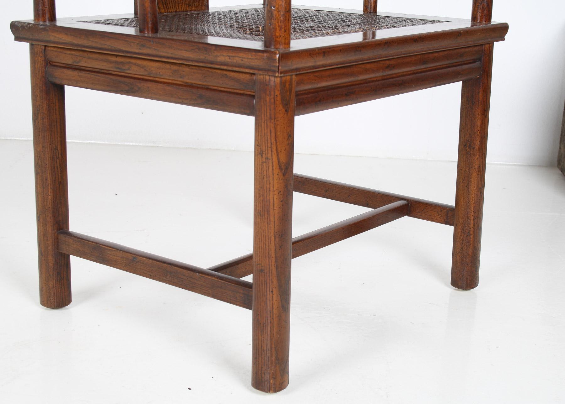 Superbe chaise d'appoint chinoise ancienne en fer à cheval Hongmu fin Qing en vente 4