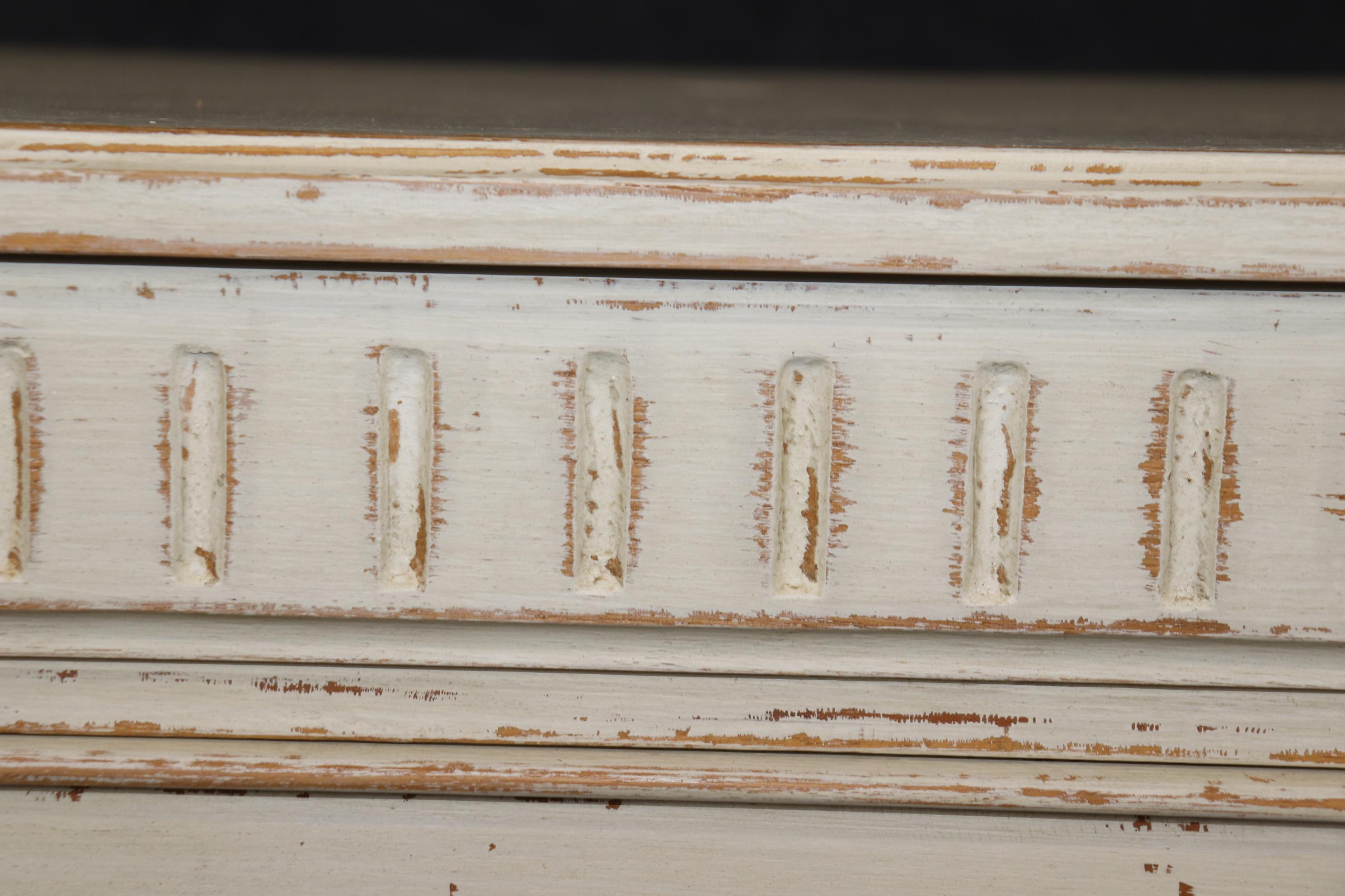 Superb Antique Distressed Creme Painted Swedish Gustavian Commode Circa 1920s 6