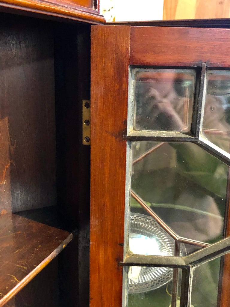 Superb Antique English Marquetry Inlaid Art Nouveau Mahogany Corner Cabinet For Sale 5