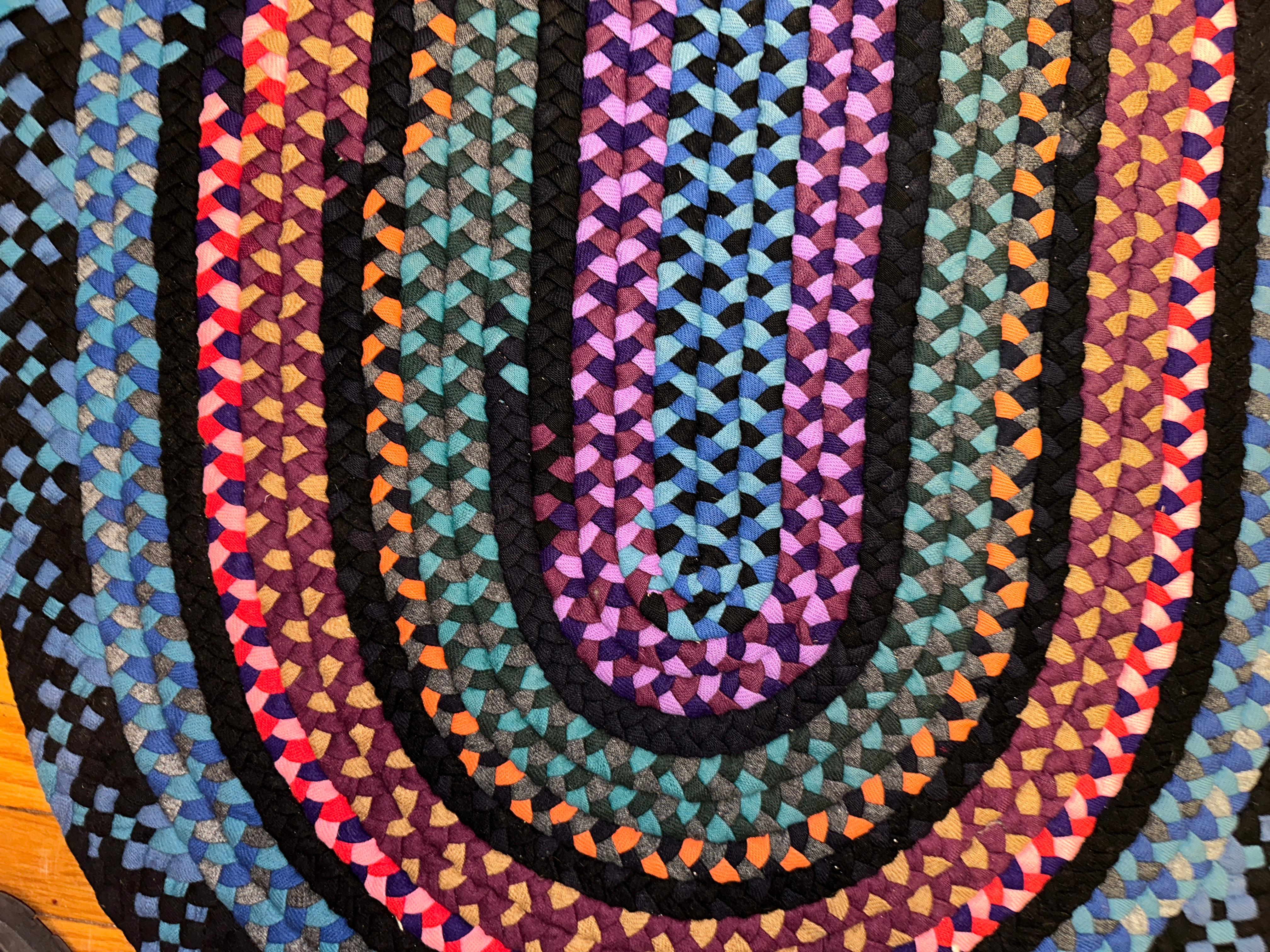 SUPERBE Tapis tressé d'art populaire américain de Berks County, PA, USA - RR5143 en vente 3