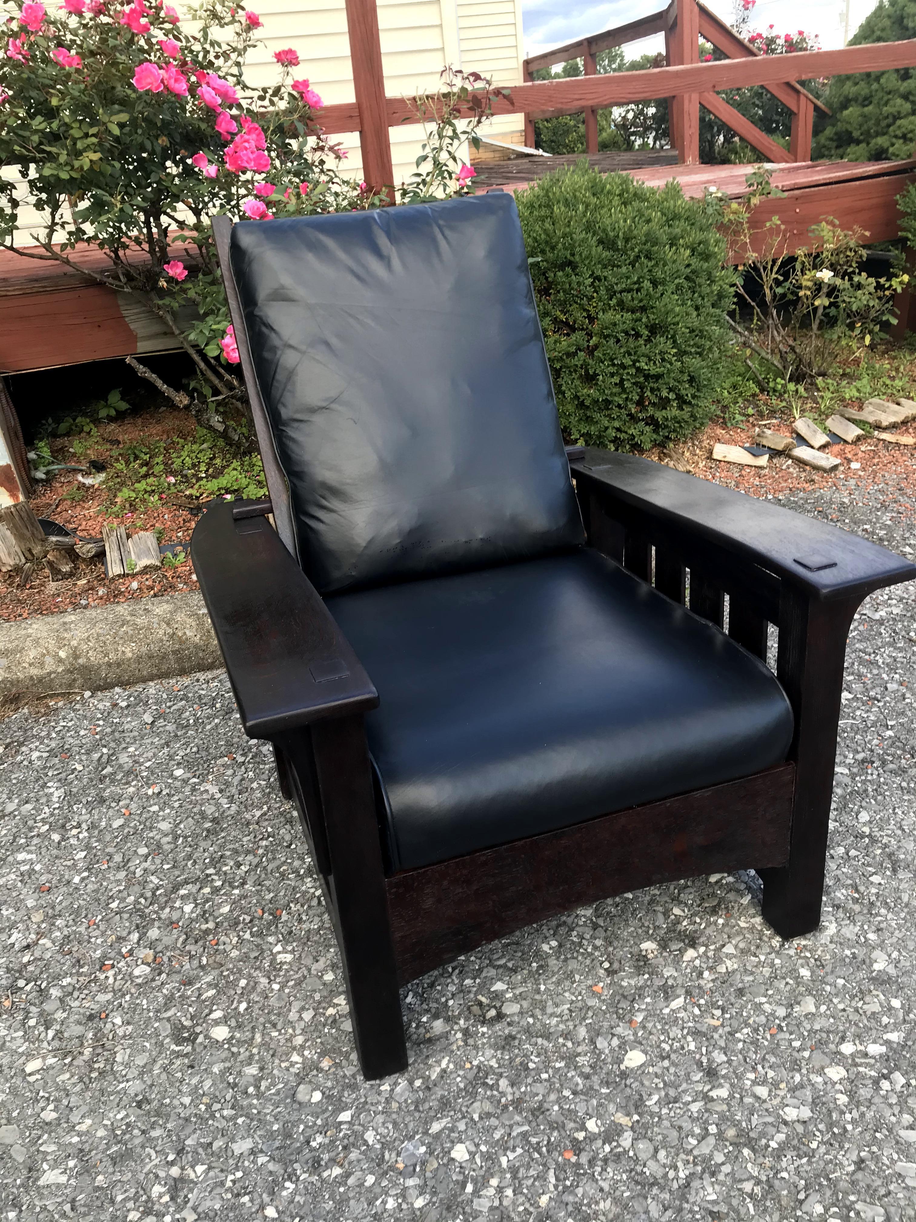 Arts and Crafts Superb Antique Morris Chair by Sikes Chair Co. For Sale