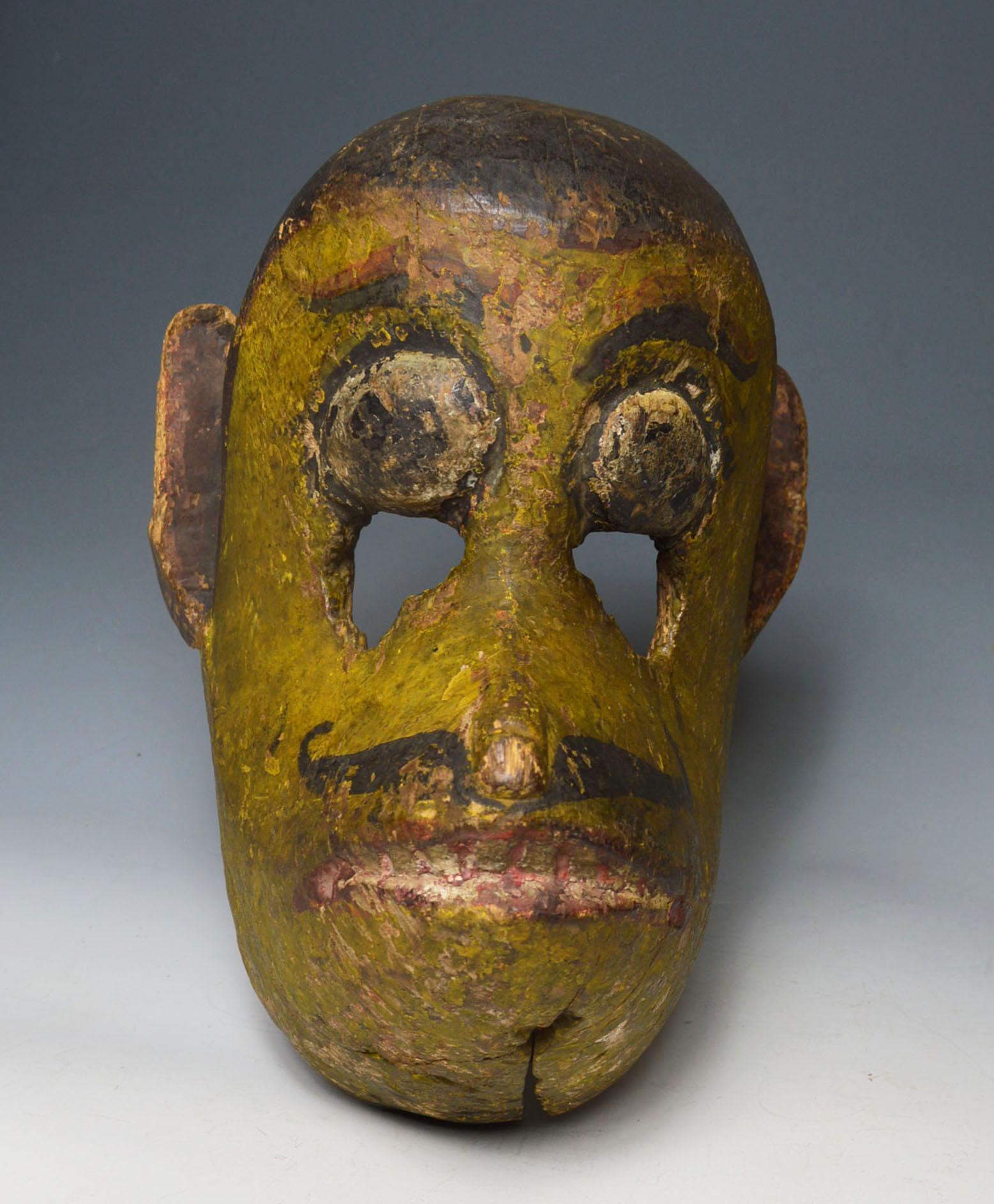Superb Antique Nepalese Temple Mask of Hanuman the Monkey God In Good Condition For Sale In London, GB
