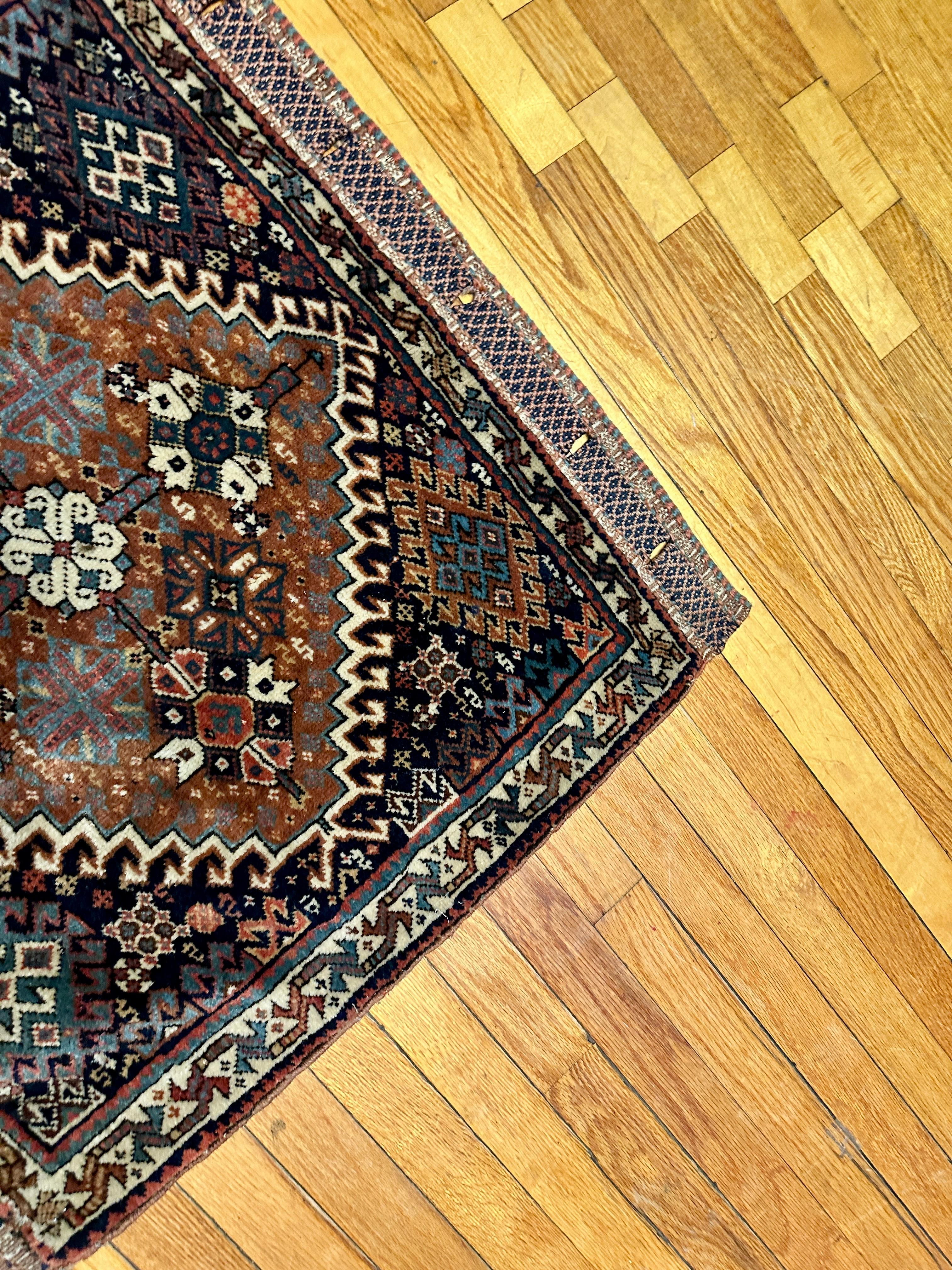 SUPERB Antique Persian Qush Gai Oriental Rug - RR743 GREAT FOR THE GERMAN MARKET For Sale 4