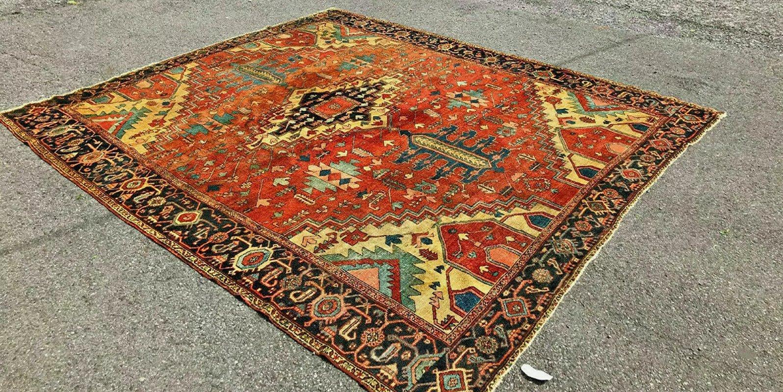 SUPERB Antique PERSIAN  Serapi Rug circa 1850 - RR3270  SALE 30%  OFF For Sale 1