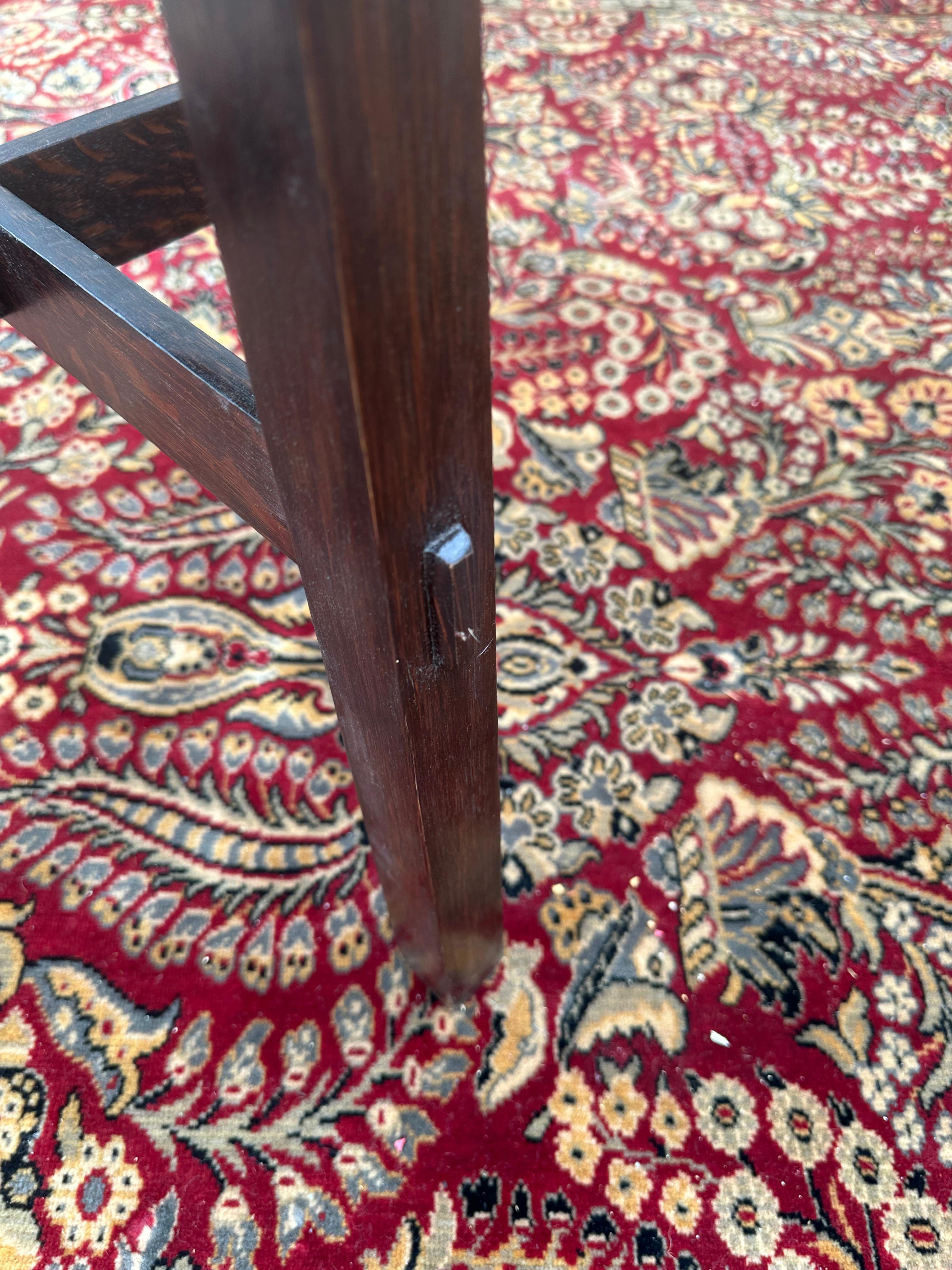 Mesa antigua Stickley Brothers con patas ensanchadas - ¡Firmada! - W8385  EXTRA   OFF en venta 10