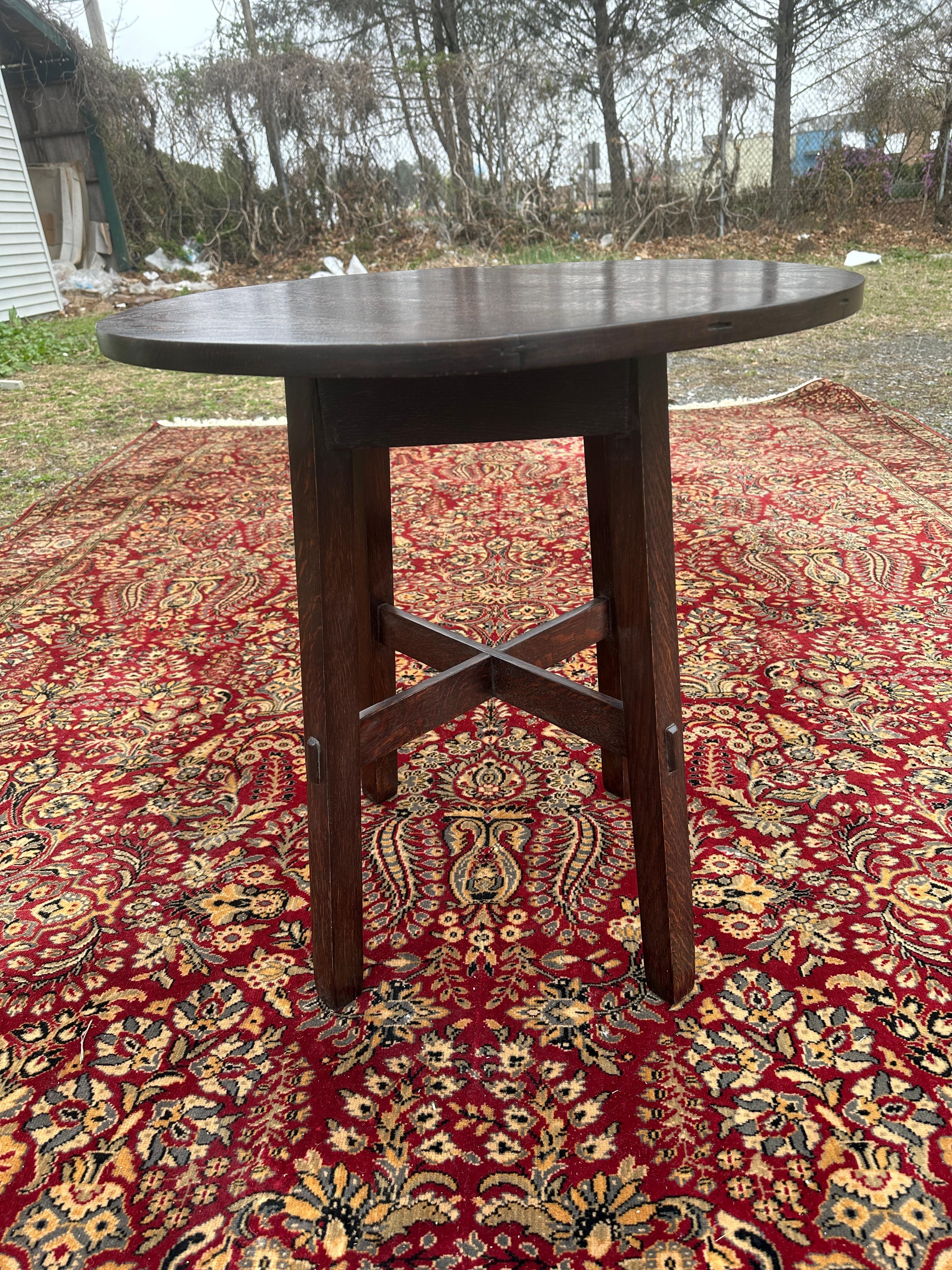 Mesa antigua Stickley Brothers con patas ensanchadas - ¡Firmada! - W8385  EXTRA   OFF Artes y manualidades en venta