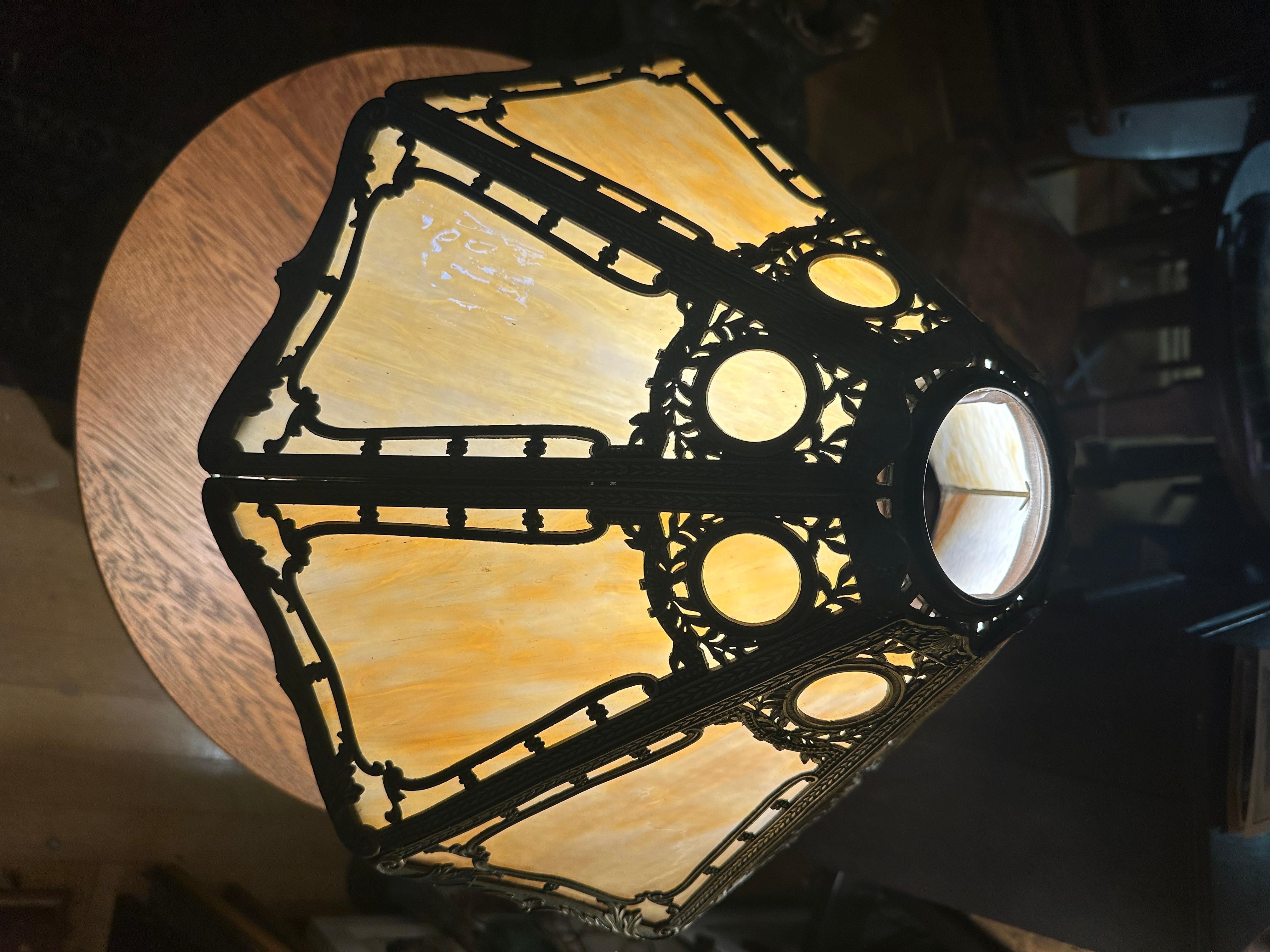 Superb Antique Table Lamp - W8340 For Sale 3