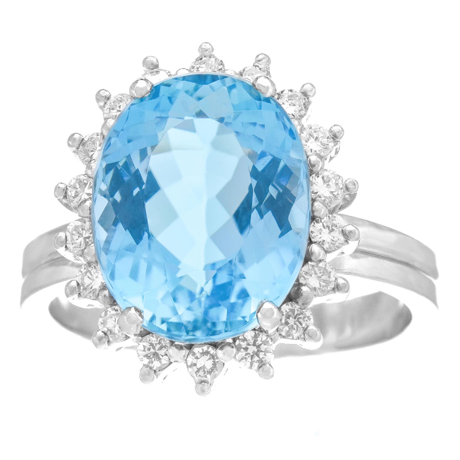 Superb Aquamarine and Diamond Ring For Sale 2