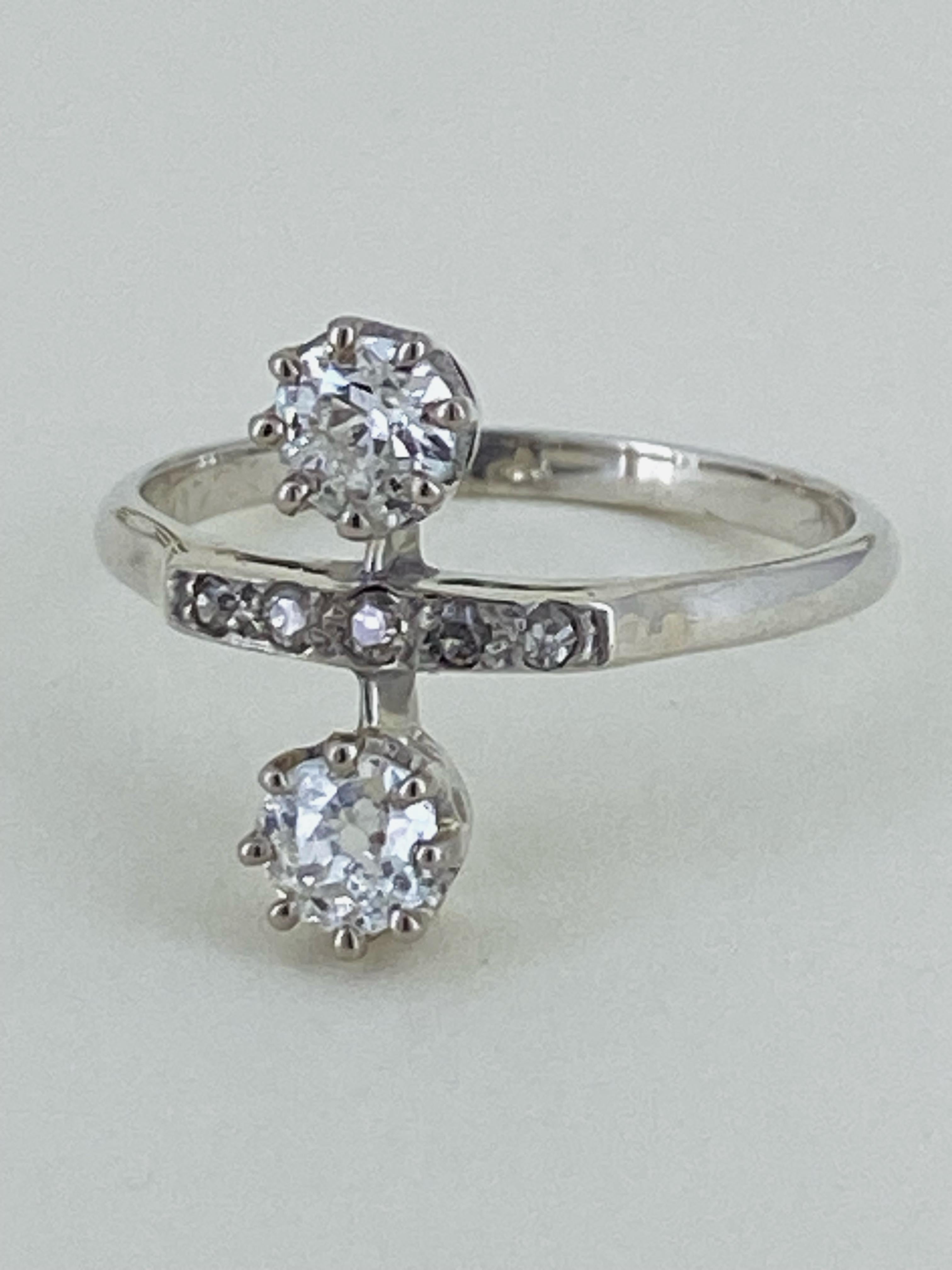 Women's Superb Art-Deco 2-Stone 1.20ct Old-European Cut Diamond Ring in 18K & Platinum For Sale