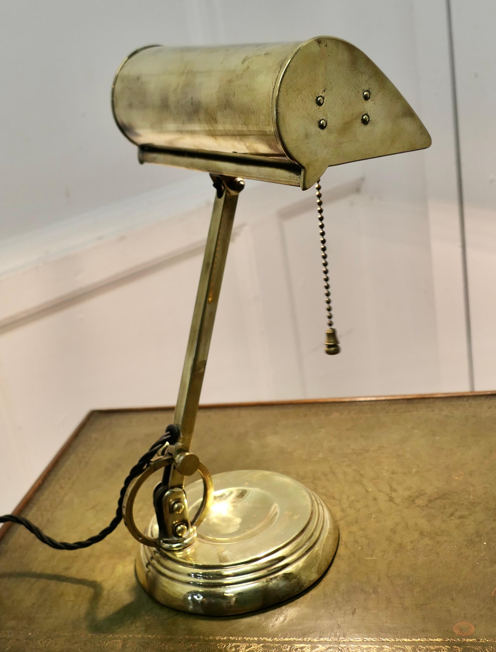 Superb Art Deco Articulated Bankers Brass Desk Lamp For Sale 4